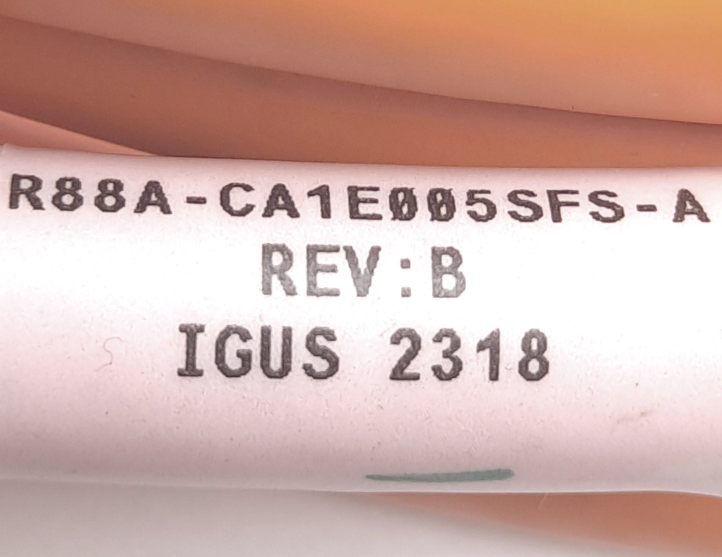 New Omron R88A-CA1E005SFS-A Power Cable, For R88M-1A/R88D-1SAN-ECT Series, 5m long