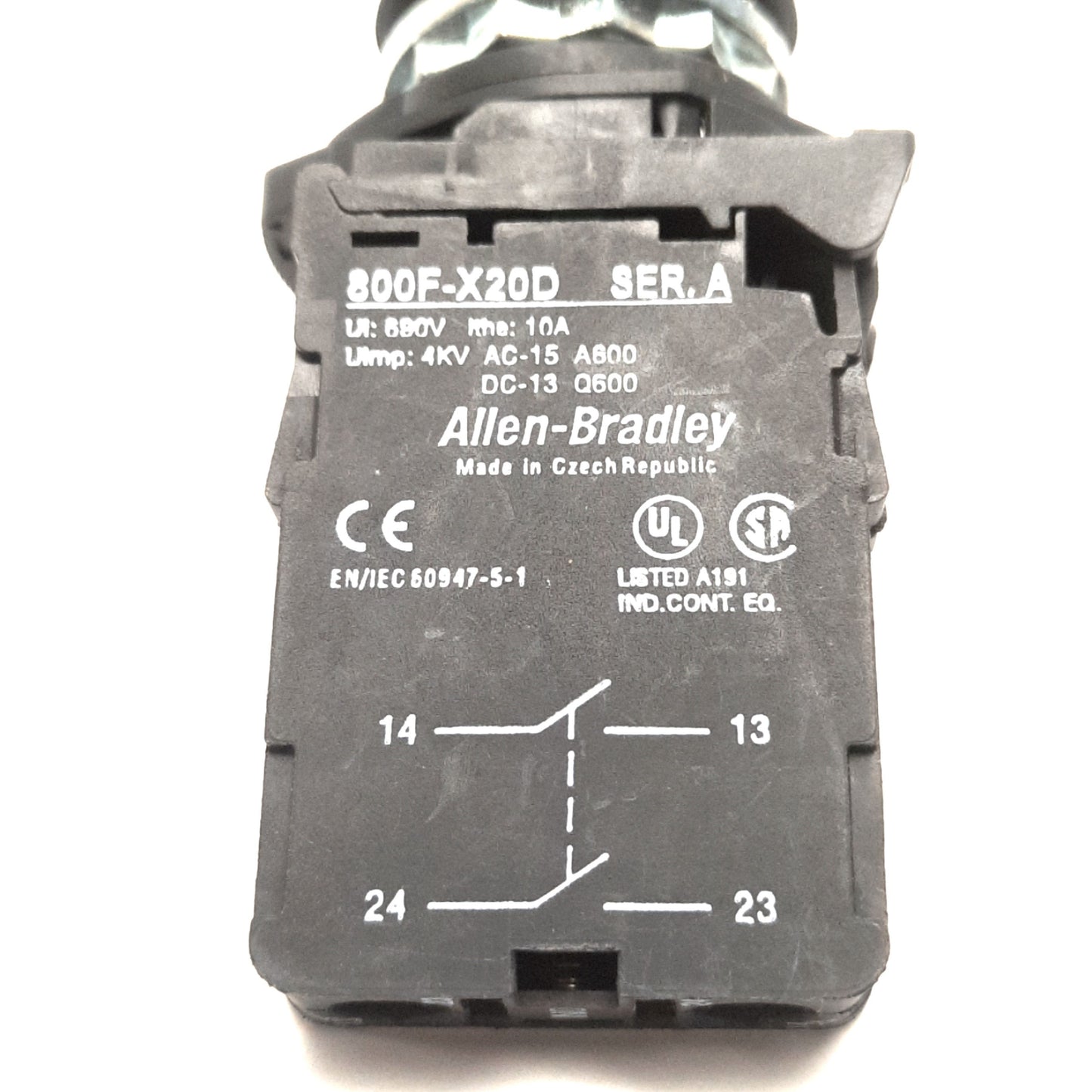 Used Allen Bradley 800FM-LF4 Pushbutton With 800F-N3R Light Block & 800-FX20D, Red