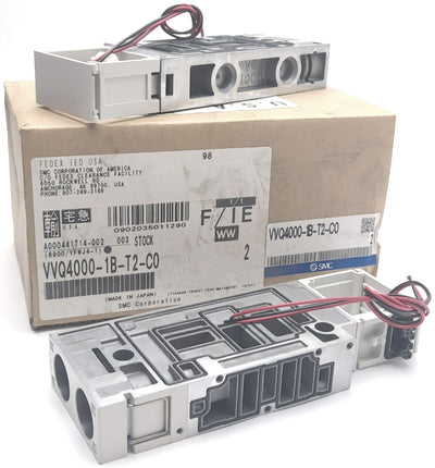 New Lot of 2 SMC VVQ4000-1B-T2-C0 Manifold Block For use with VQ4000-1B Series