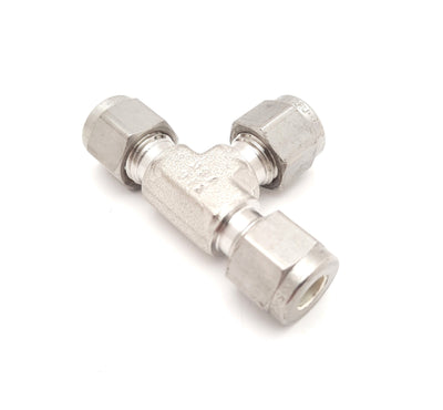 New Swagelok SS-400-3BT Stainless Steel Tube Fitting, Bored Through Union Tee 1/4"