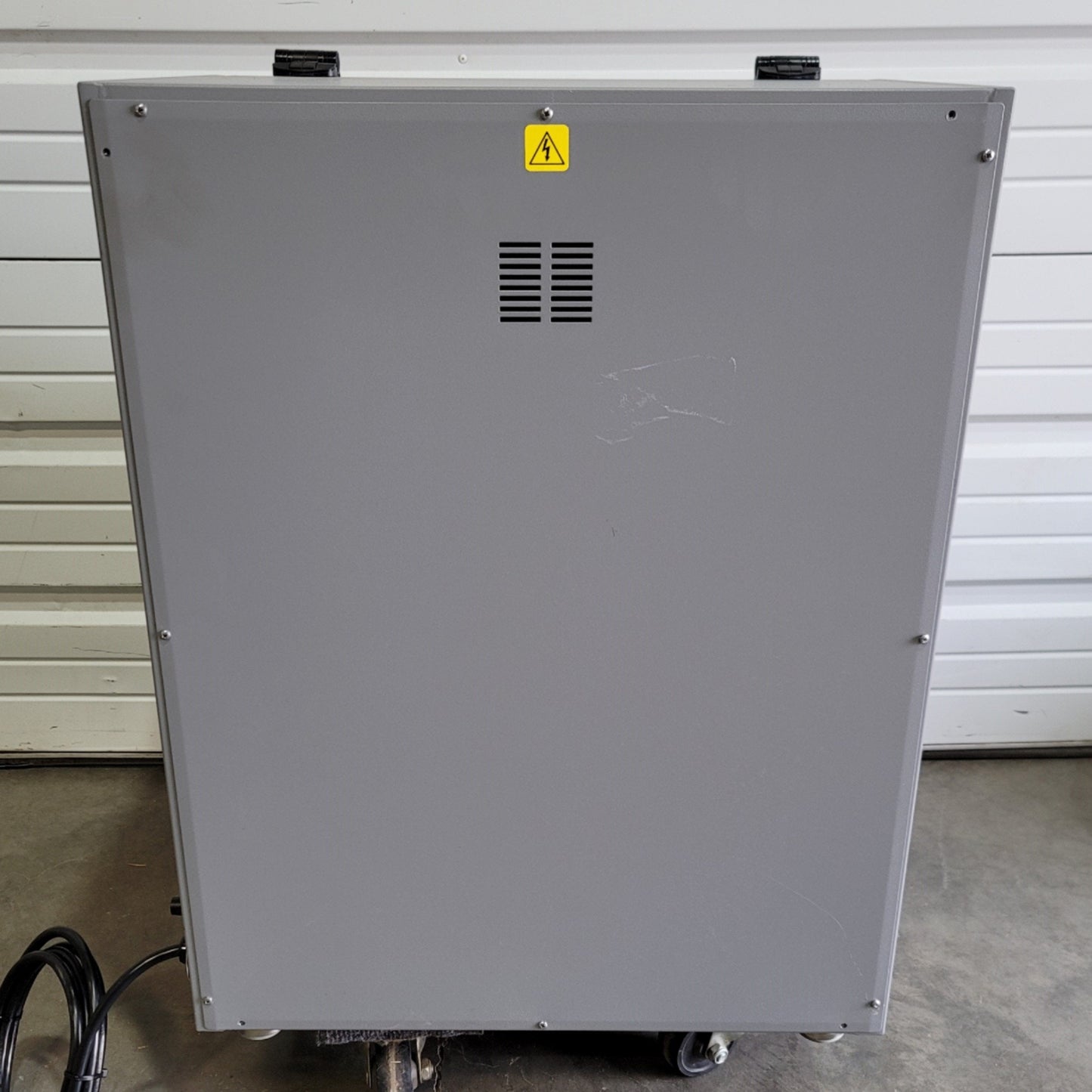 Used VWR Shel Lab Model 1570 Signature Benchtop Shaking Incubator 120VAC 60°C 3.3CuFt