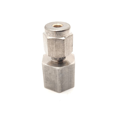 New Lot of 10 Swagelok SS-200-7-2 Stainless Steel Tube Fitting Female 1/8" OD