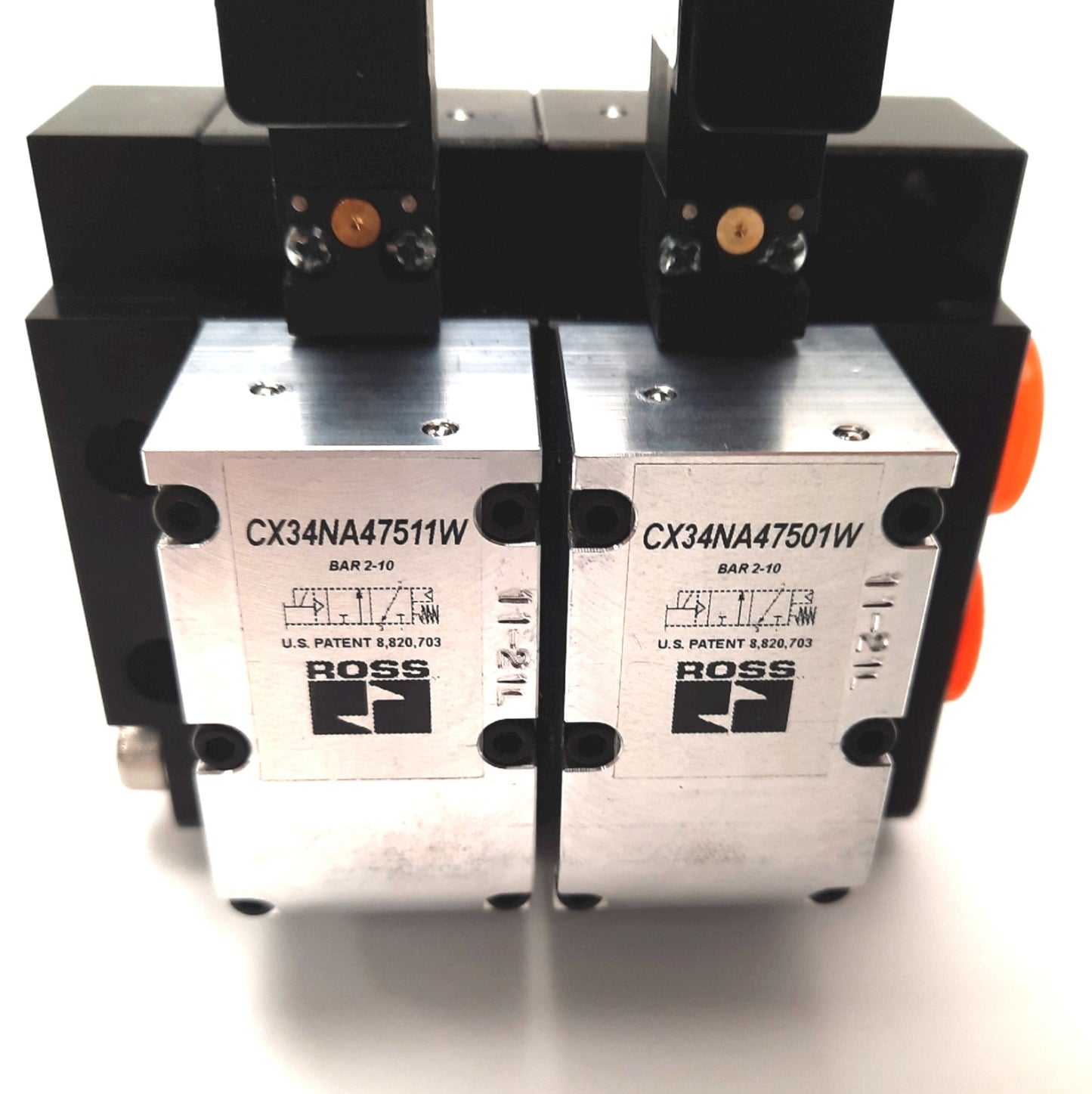 Used Sciemetric 10500-3520-MC32 External Leak Test Valve, 3/2, 2-10Bar, 24v DC Coil