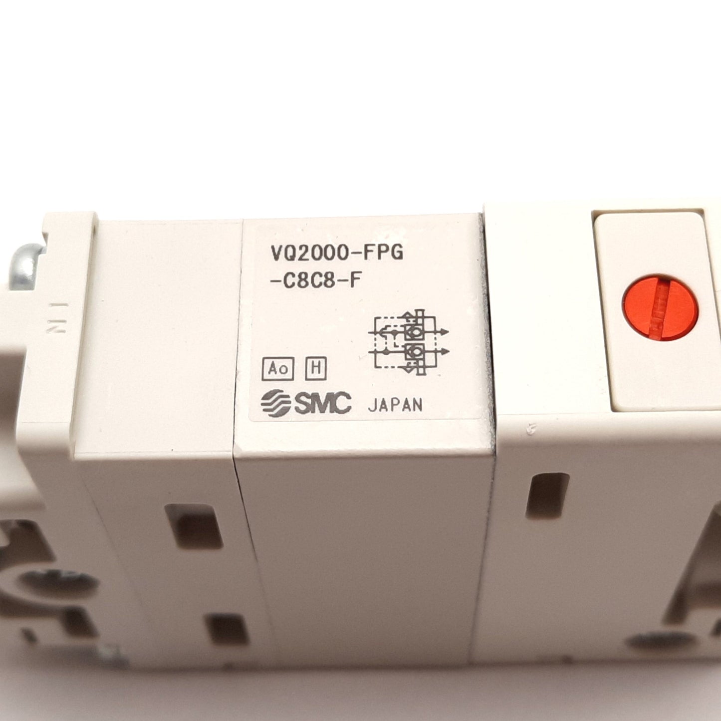 New SMC VQ2000-FPG-C8C8-F Double Check Block, 0.15-0.8MPa, 8mm One-Touch Fittings