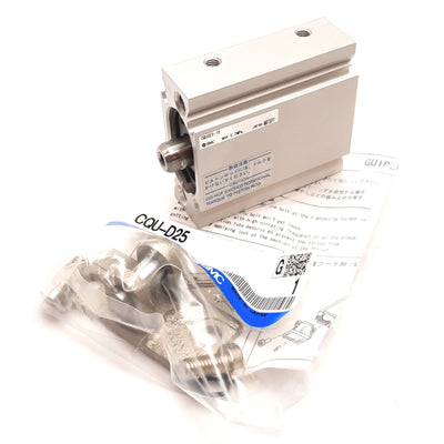 New SMC CQUD25-15 Compact Cylinder, Plate Type, Bore: 25mm, Stroke: 15mm, 0.7MPa