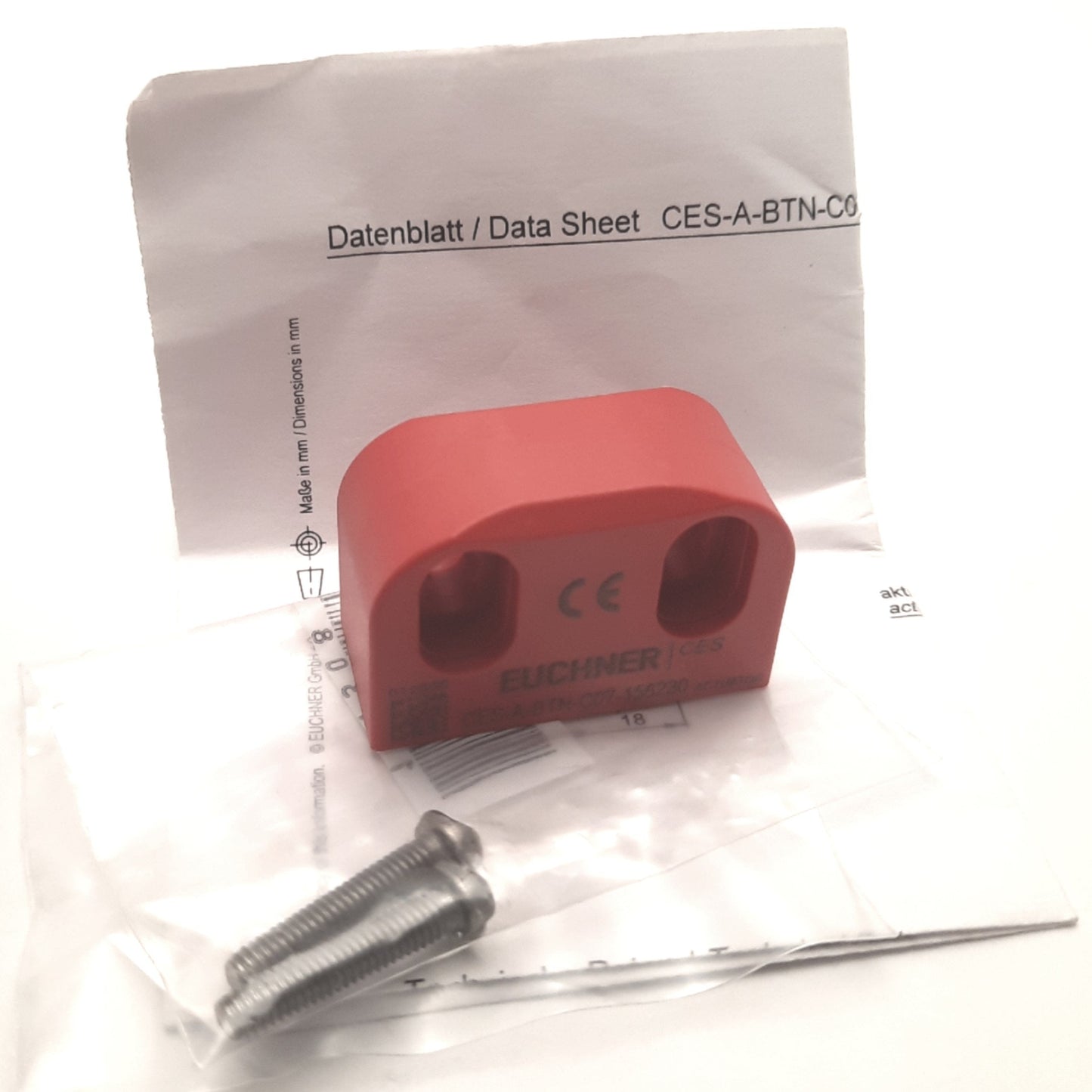 New Euchner CES-A-BTN-C07-156230 Safety Switch Actuator, M4x20 Mounting