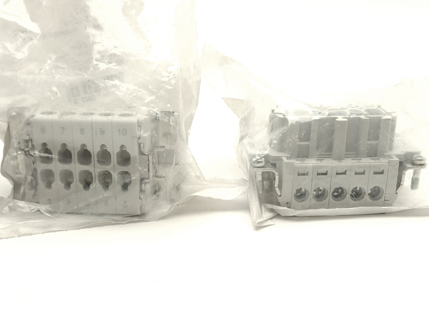 New Lot Of 2 Phoenix Contact HC-B 10-I-UT-F HEAVYCON Female Contact Insert, 500V