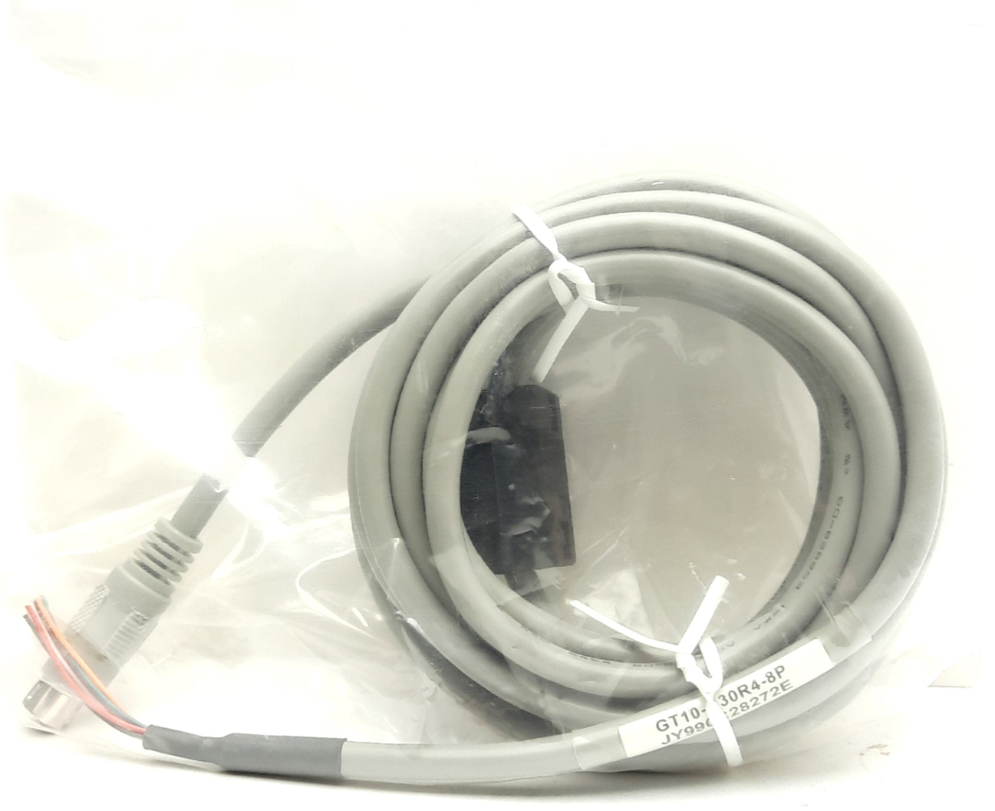 Cable de conexión Mitsubishi GT01-C30R4-8P – Nexon Technologies Cable de conexión Mitsubishi GT01-C30R4-8P – Nexon Technologies