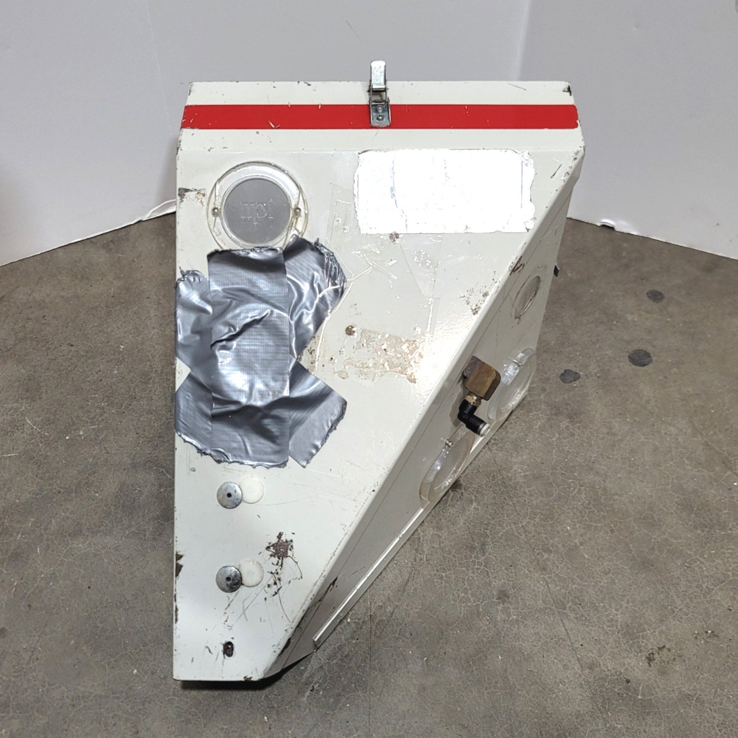 Used Maguire Hopper For WSB-MB Series Gravimetric MicroBlender 0.3CuFt 10.25"x 10.25"