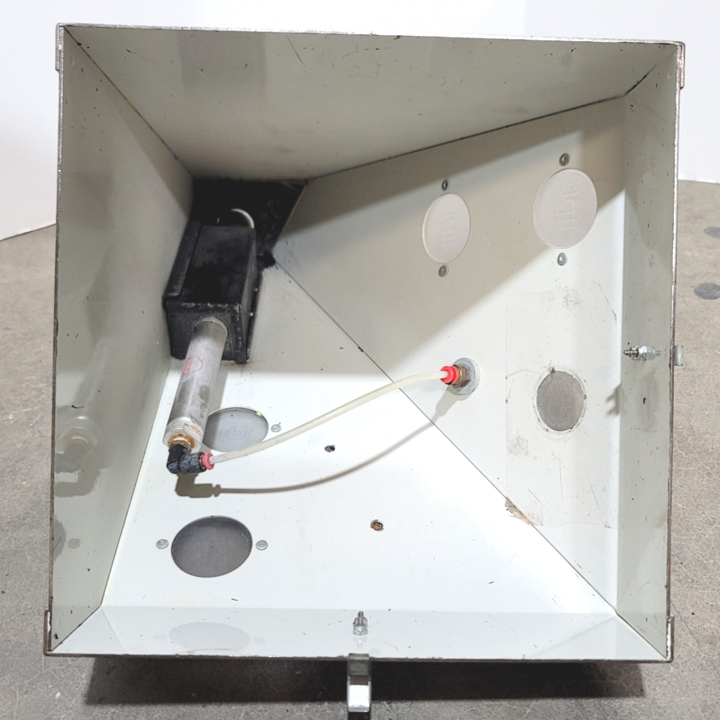 Used Maguire Hopper For WSB-MB Series Gravimetric MicroBlender 0.3CuFt 10.25"x 10.25"
