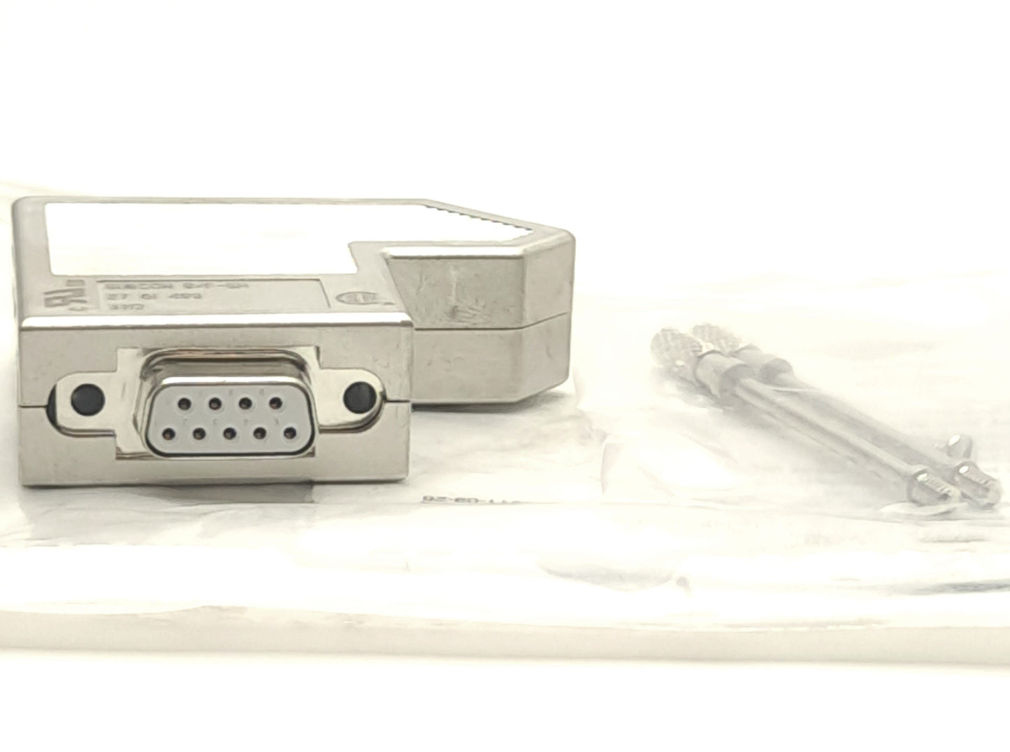 New Phoenix Contact SUBCON 9/F-SH D-SUB Bus Connector, 50VDC 100mA, 9-Pole Connector