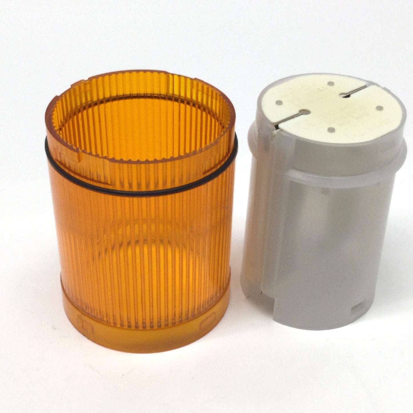 Used Eaton E26B9 Amber Stack Tower Light Module Incandescent *No Bulb* 250V 6W Max
