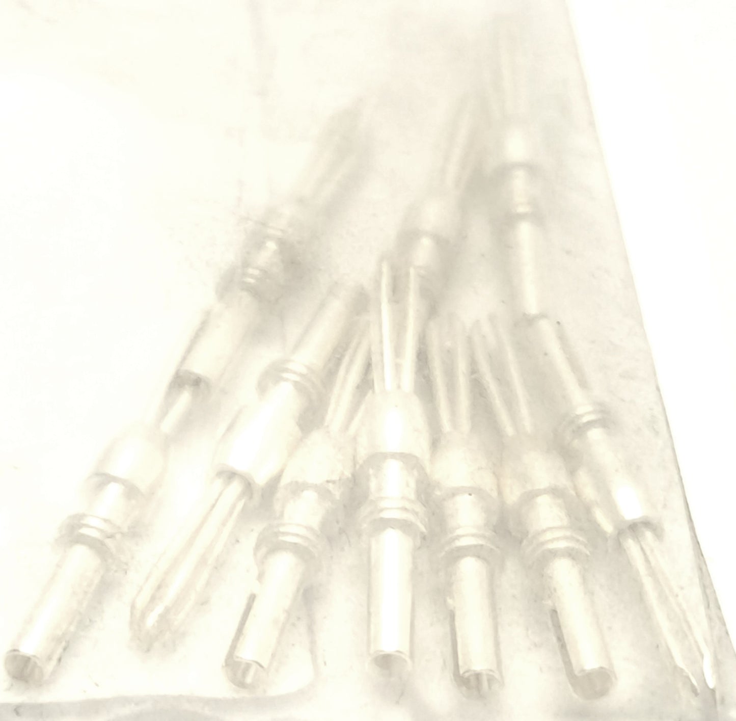 New Lot of 10 Phoenix Contact MPS-MT 0201744 Test Plugs, 5mm Long, 2.3mm Diameter