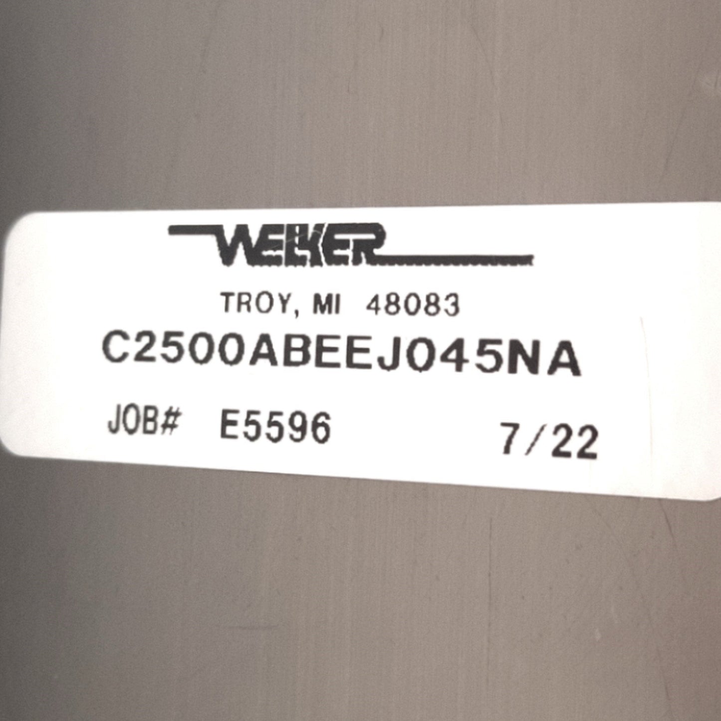 Used Welker C2500ABEEJ045NA Pin Clamp Ø 25mm Bullet Nose Fingers at 0°, 1/8"G, PNP NO