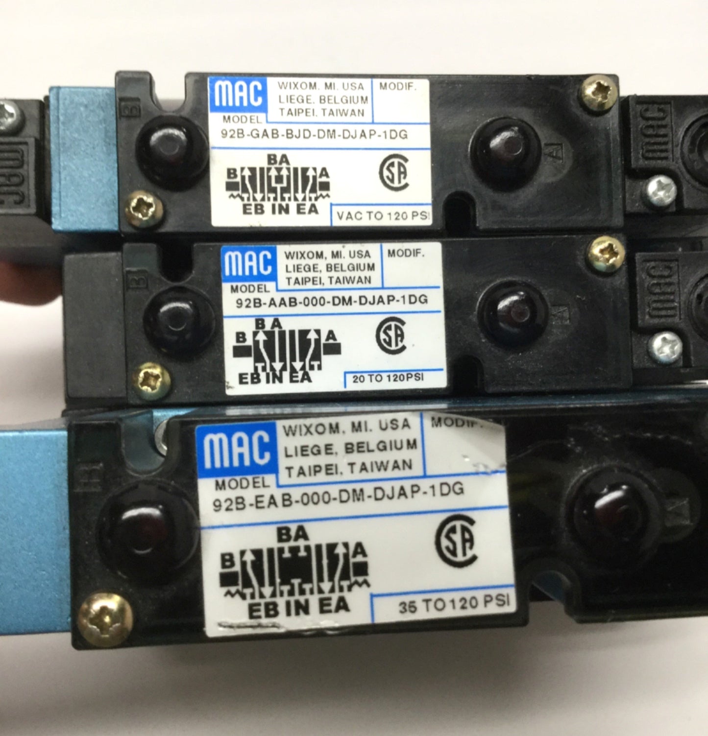 Used Manifold of 3x MAC 92B Series Solenoid Pilot Valves 5-Port 120VAC, 3/8" NPT
