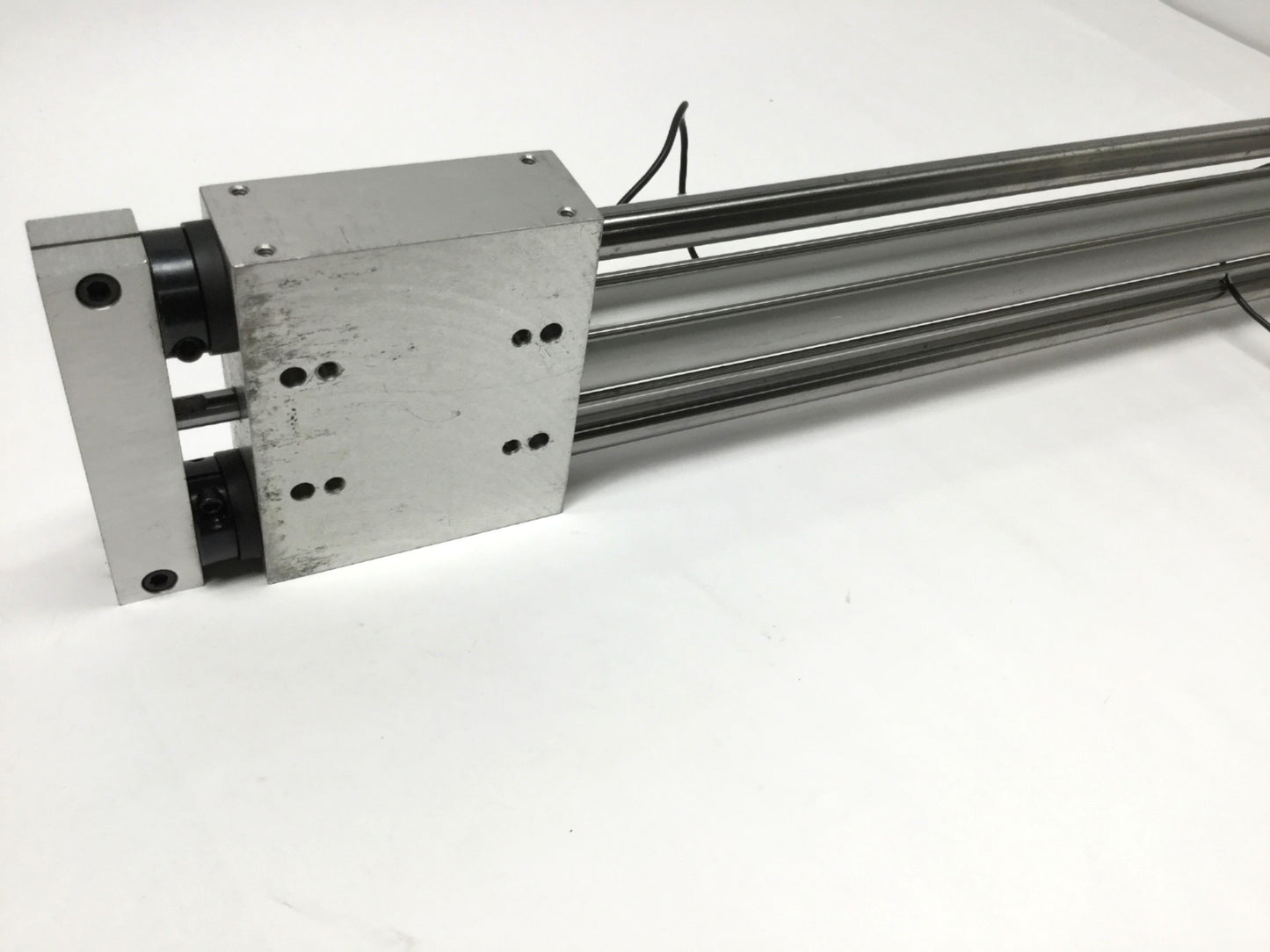 Used Fabco Air SE625-17.0-MS1T1-E73B Pneumatic Linear Slide 1.125" Bore, 17" Stroke