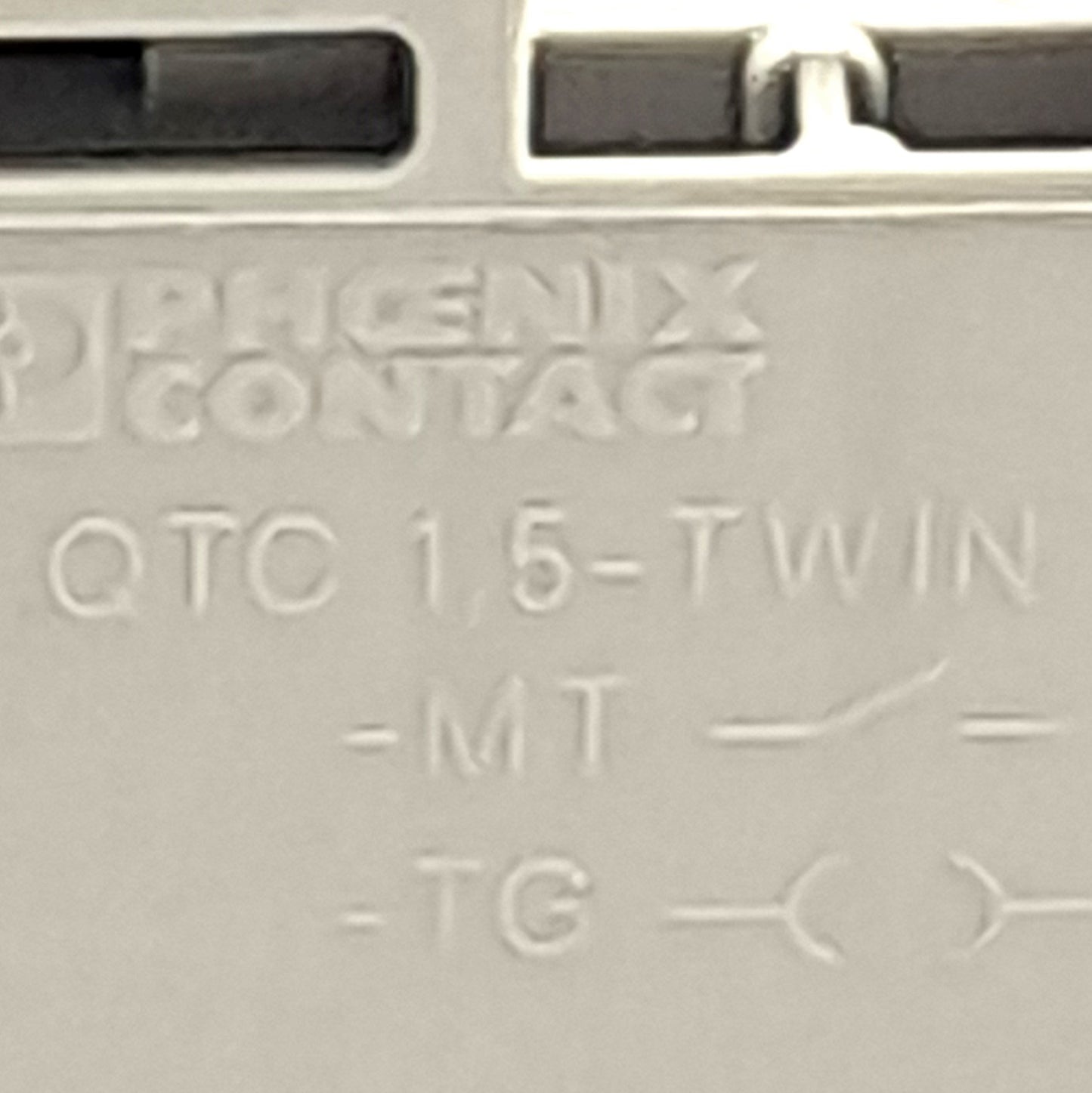 Used Lot of 6 Phoenix Contact QTC 1,5-TWIN-TG 3050413 Terminal Blocks, 17.5A, 400V