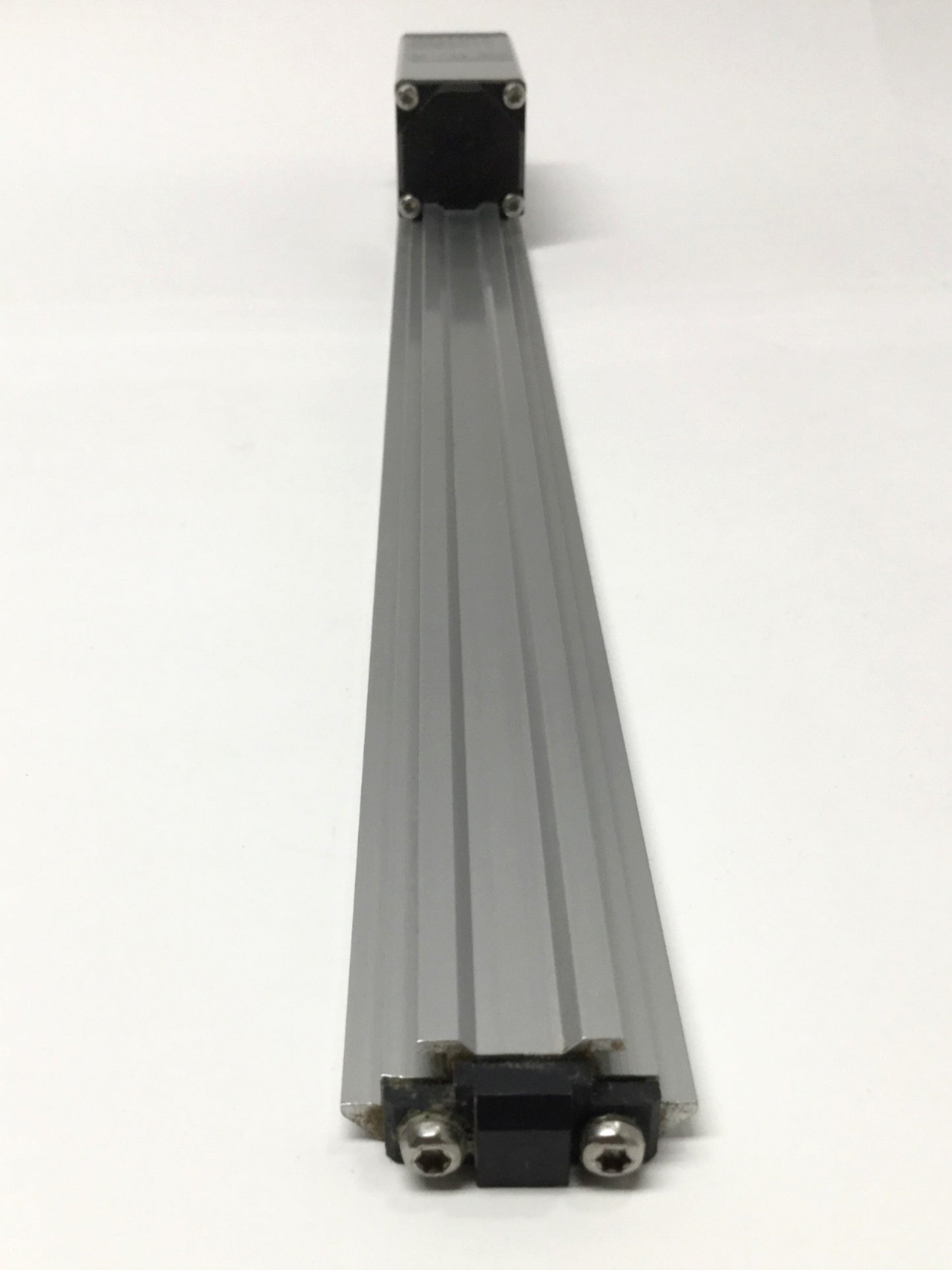 Used Balluff BTL5-E10-M0254-R-S32 Micropulse Linear Position Sensor Transducer 254mm