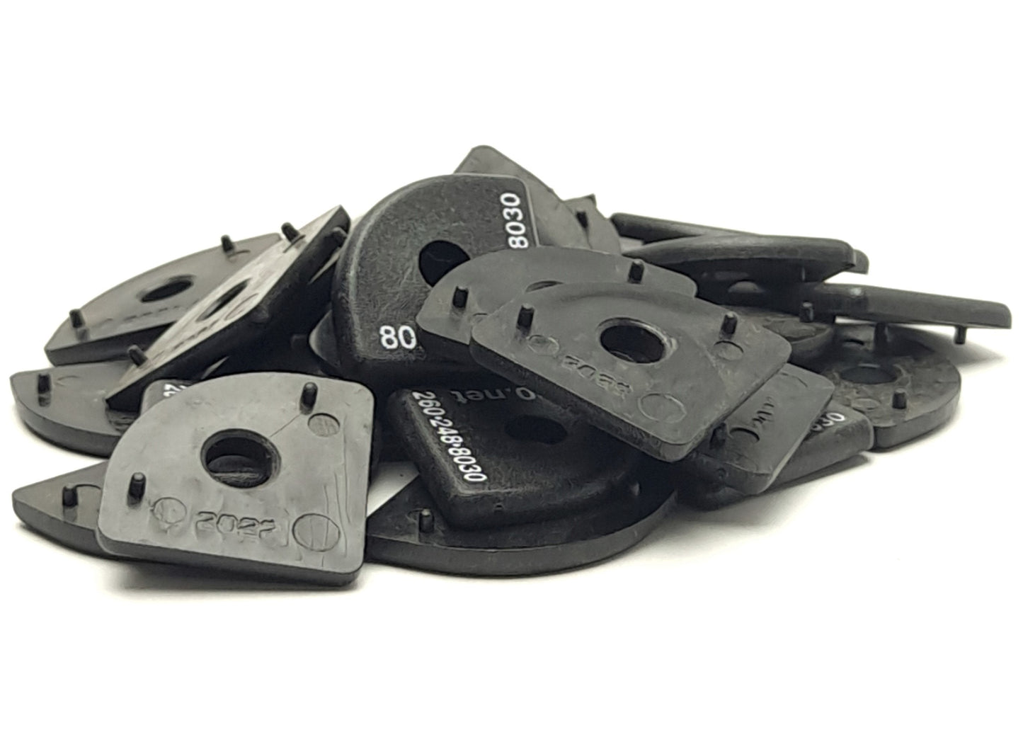 New – Open box Lot of 30 80/20 2022 Black End Caps 10 Series 1" x 1", 0.257" Mounting Hole