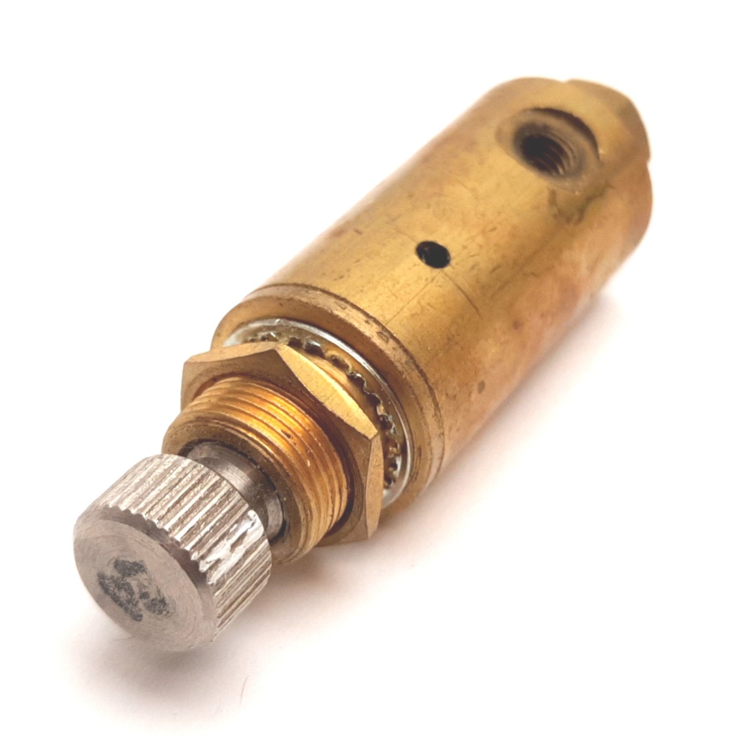 Used Clippard MAR-1-7 Pressure Regulator, Set Pressure: 10-70psi, Ports: 10-32