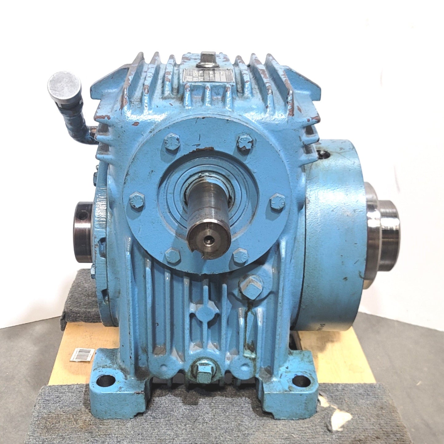 Used TEXTRON Cone Drive E054968-2 Right Angle Extruder Drive Reducer 15:1 8HP 1500RPM