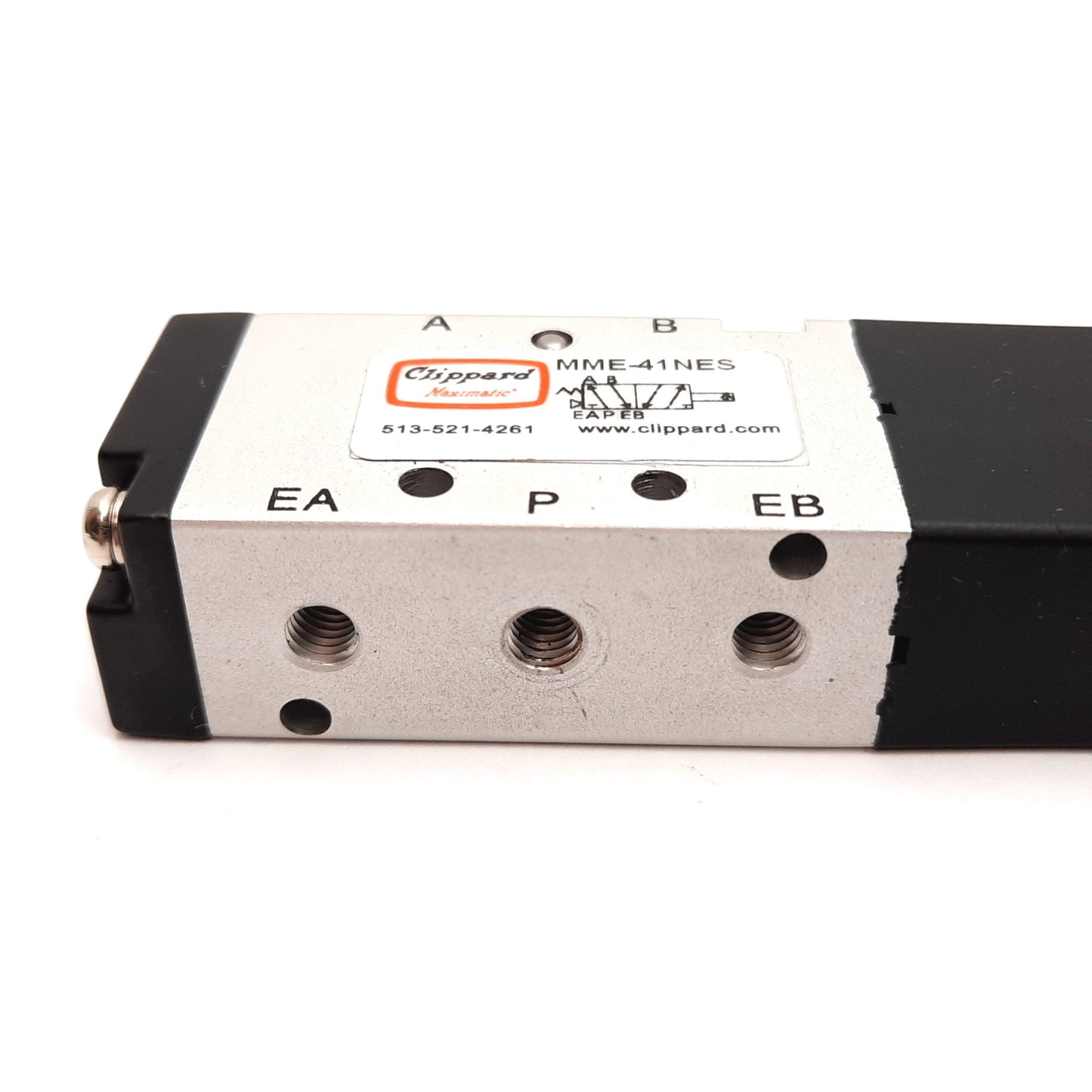 Used Clippard MME-41NES Solenoid Valve, 2-Position 5-Port, 110VAC, 20-125psi, 10-32