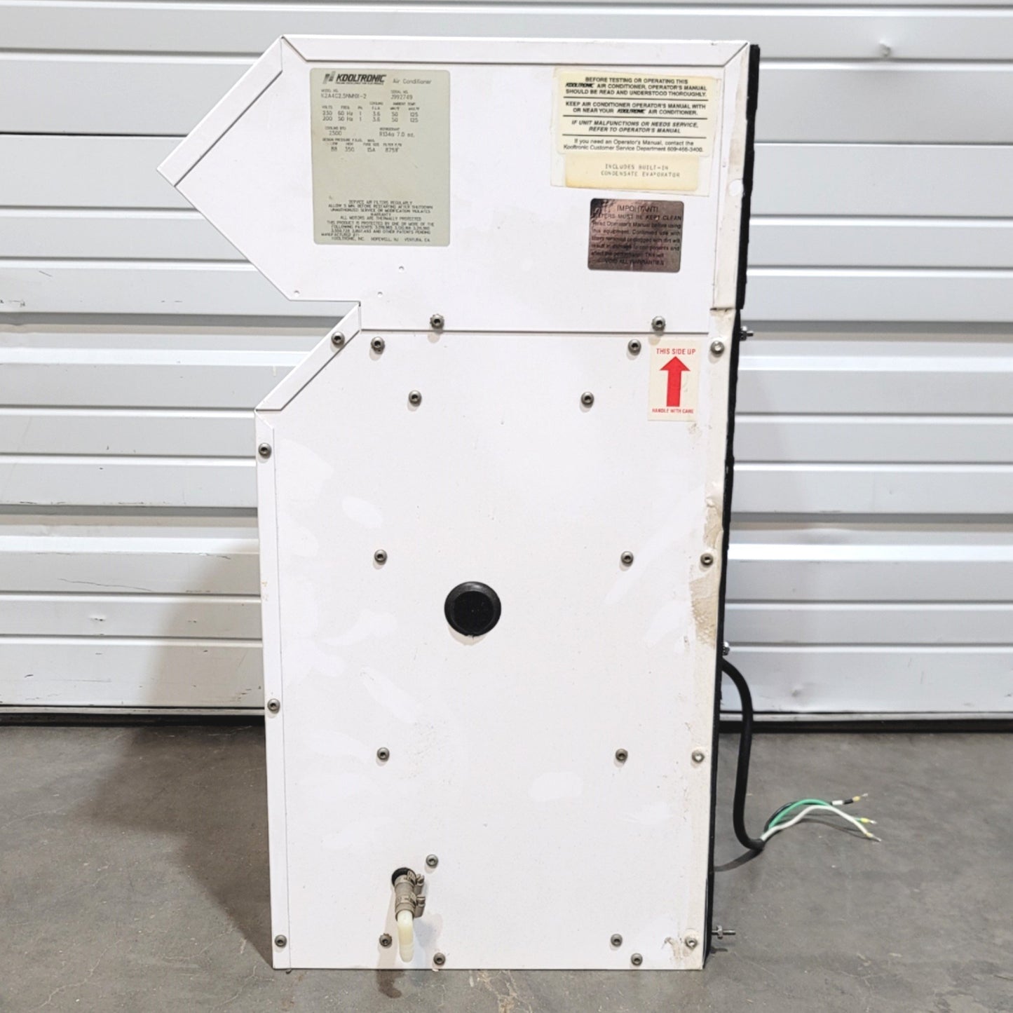 Used Kooltronic K2A4C2.5NMNX-2 Panel Mounted Air Conditioner, 200/230 1-Ph, 2500BTU