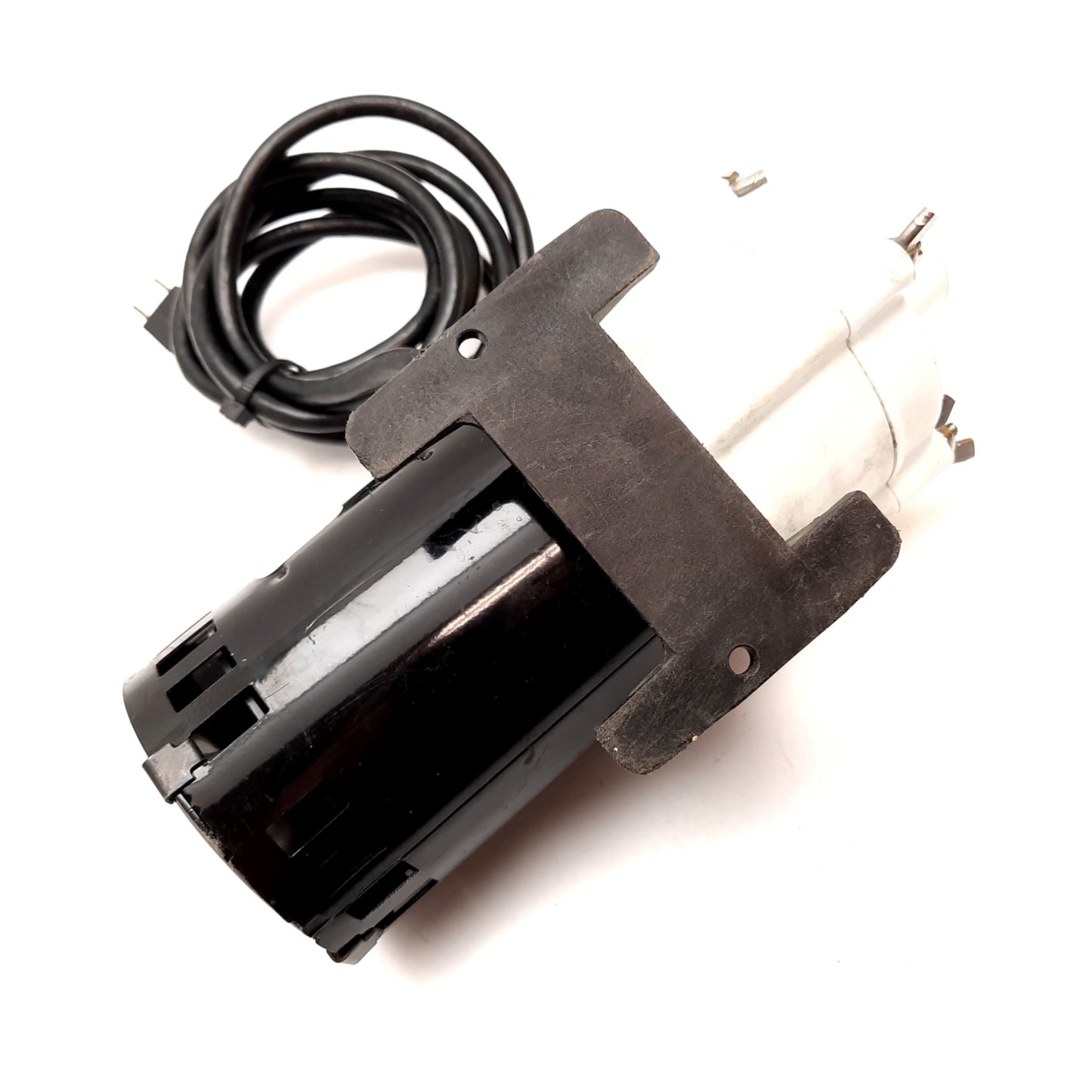 Used Little Giant 580002 2-MD Magnetic Drive Pump, 115VAC, 1/30HP, 8.5GPM, 1/2" NPT