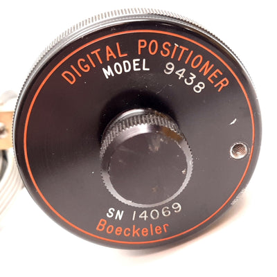 Used Boeckeler 9438 Digital Positioner Resolution: 0.000025" Range: 0-1", With DB9