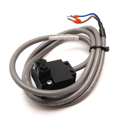 Used Banner SE612FP ECONO-BEAM Plastic Fiber Optic Sensor, PNP/NPN, Voltage: 10-30VDC