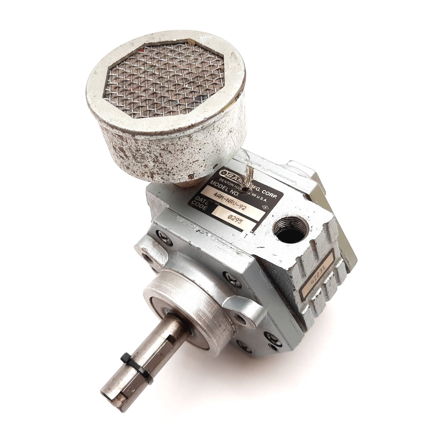 Used Gast 4AM-NRV-92 Air Motor, 1.8HP, 100psi Max, 3000RPM, 5/8" Shaft, 3/8" NPT