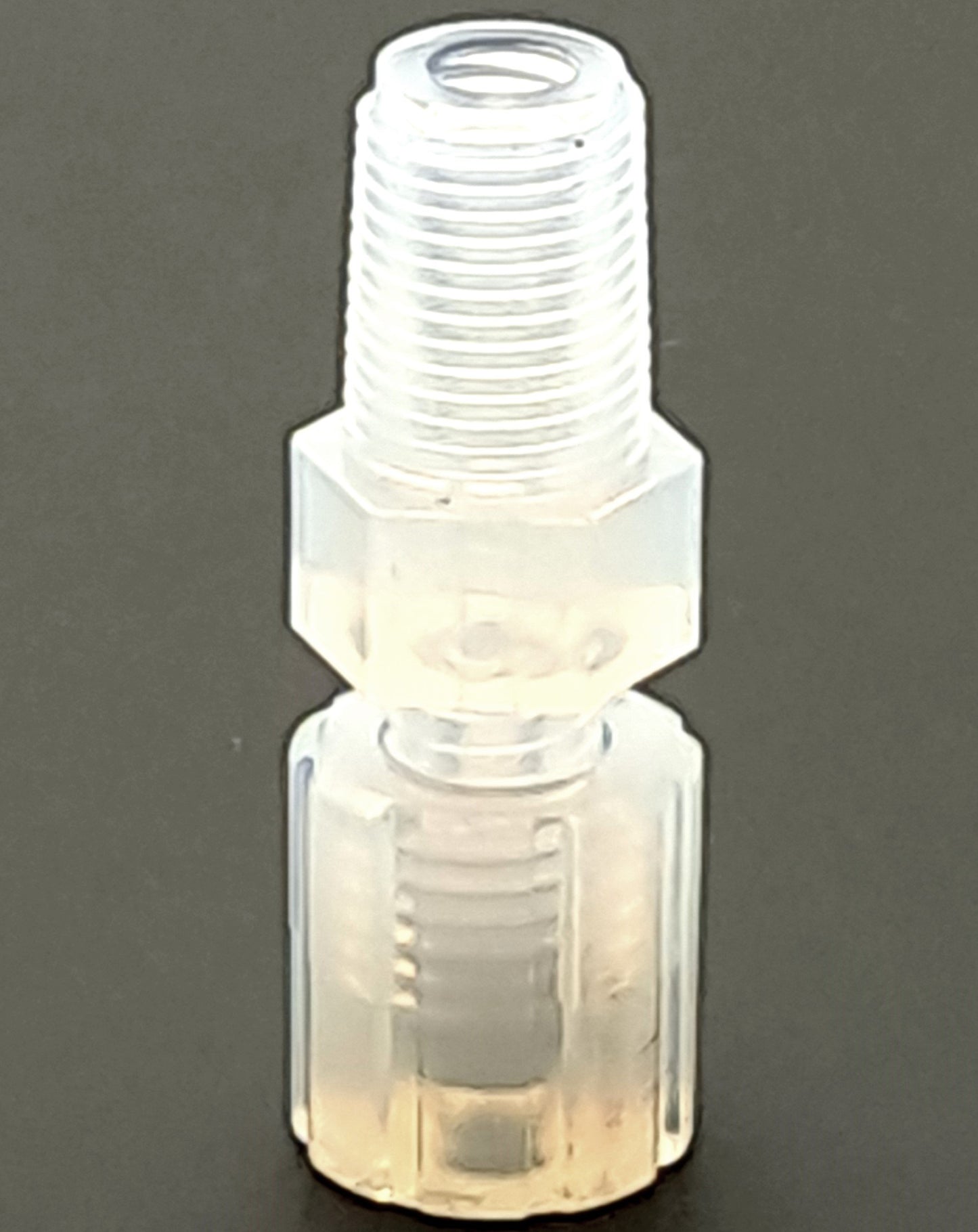 New Parker GAMS-22 Pargrip Adaptor Male Straight, 1/8" to 1/8" NPT Tube Size, PFA