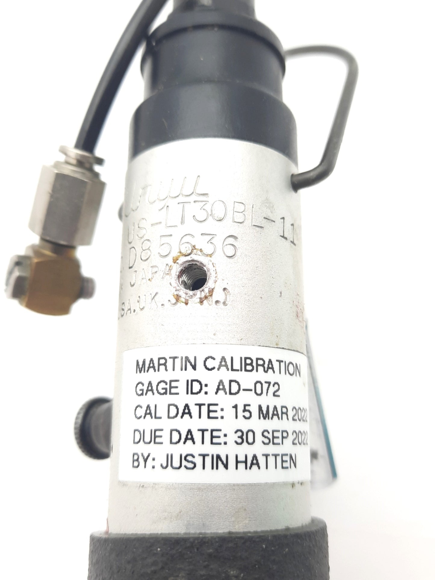 Used Uryu US-LT30BL-11 Inline Air Screwdriver 9.7-18.5in-lbs 110rpm 1/4" ID 4mm