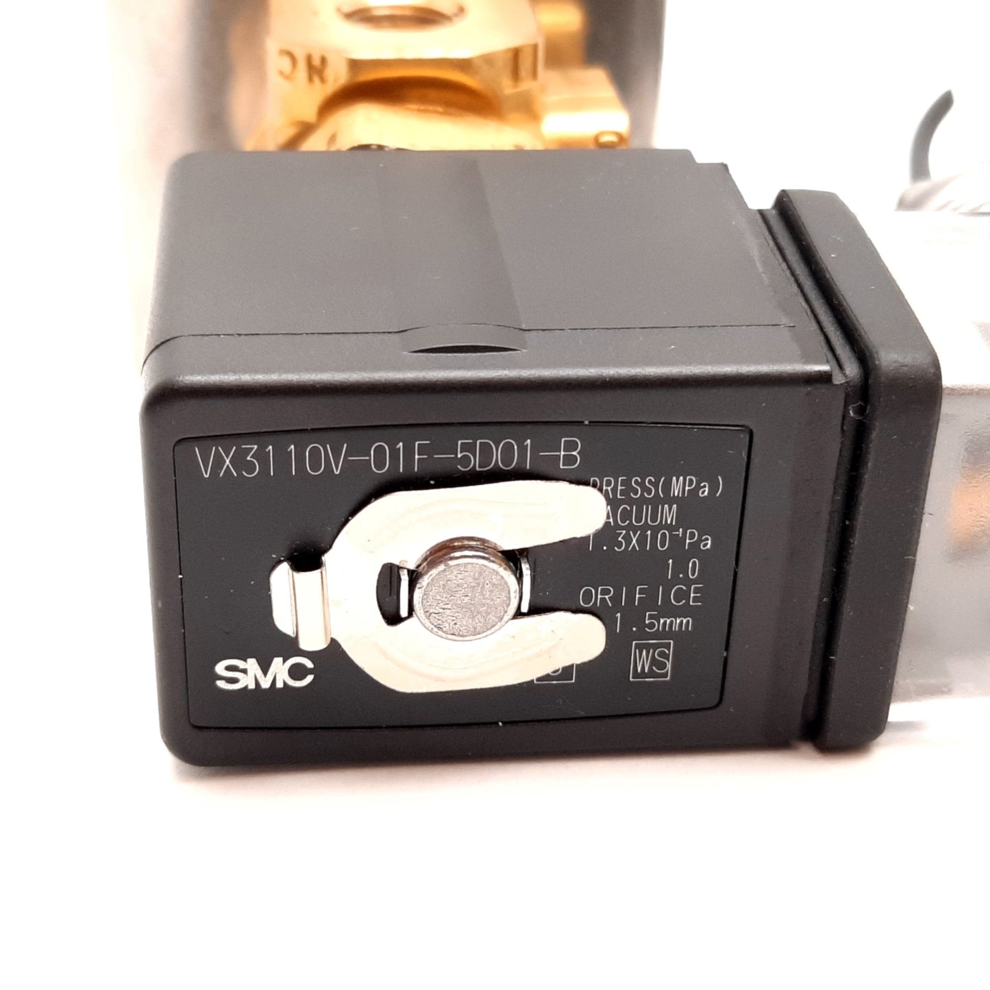 Used SMC VX3110V-01F-5DO1-B Vacuum Solenoid Valve, 3-Port N/C 24VDC, G1/8, 1.3X10-1Pa