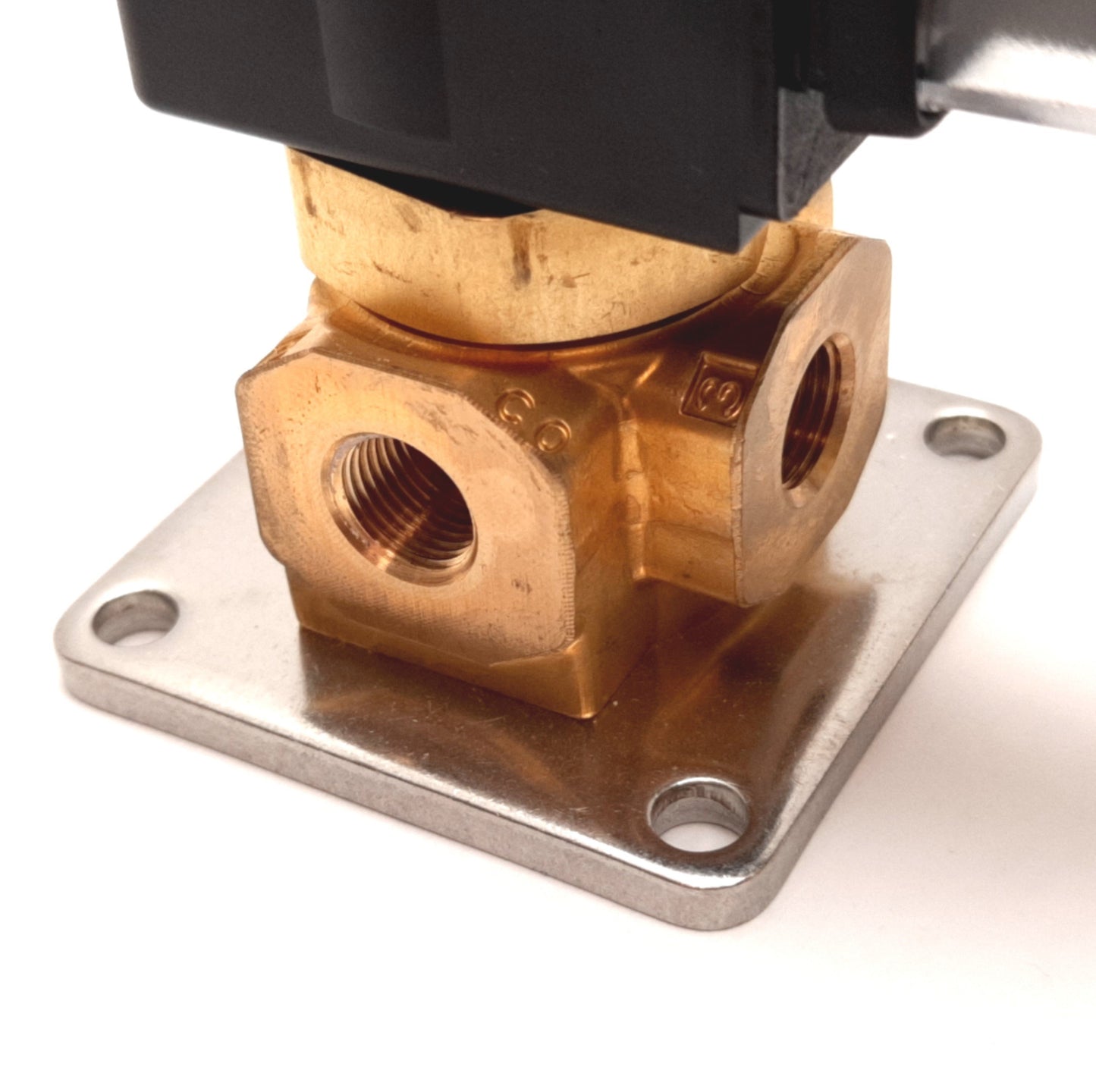 Used SMC VX3110V-01F-5DO1-B Vacuum Solenoid Valve, 3-Port N/C 24VDC, G1/8, 1.3X10-1Pa