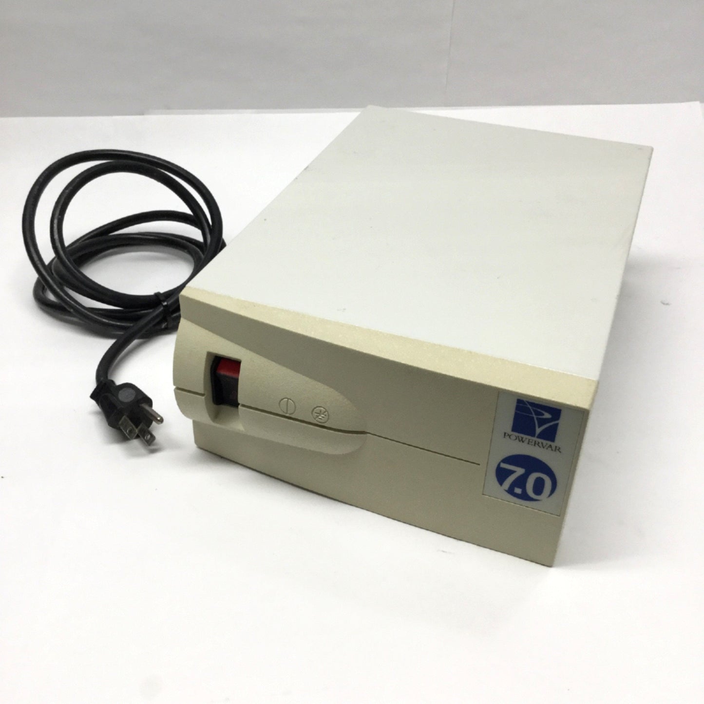 Used Powervar ABC700-11 3-Stage Toroidal Power Conditioner 4-Outlet, 840VA, 120VAC 7A