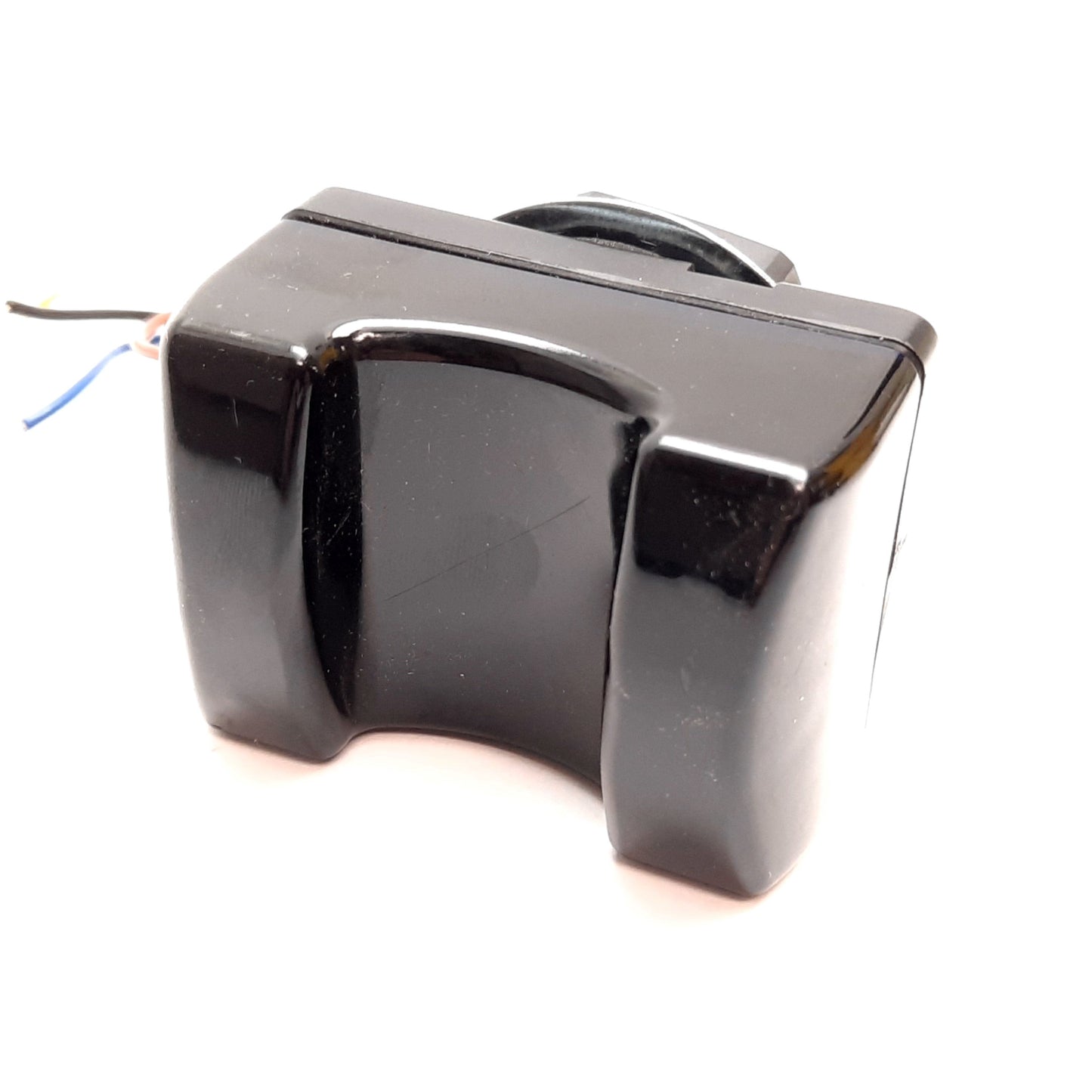 Used Banner LTBA5 Optical Touch Button, 120VAC, SPDT E/M Relay, M30x1.5 Mount