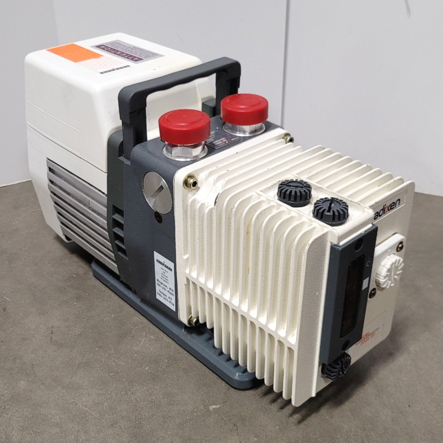 Used Alcatel Pascal 2005 SD Dual Stage Rotary Vane Vacuum Pump 115/220VAC 1-Phase
