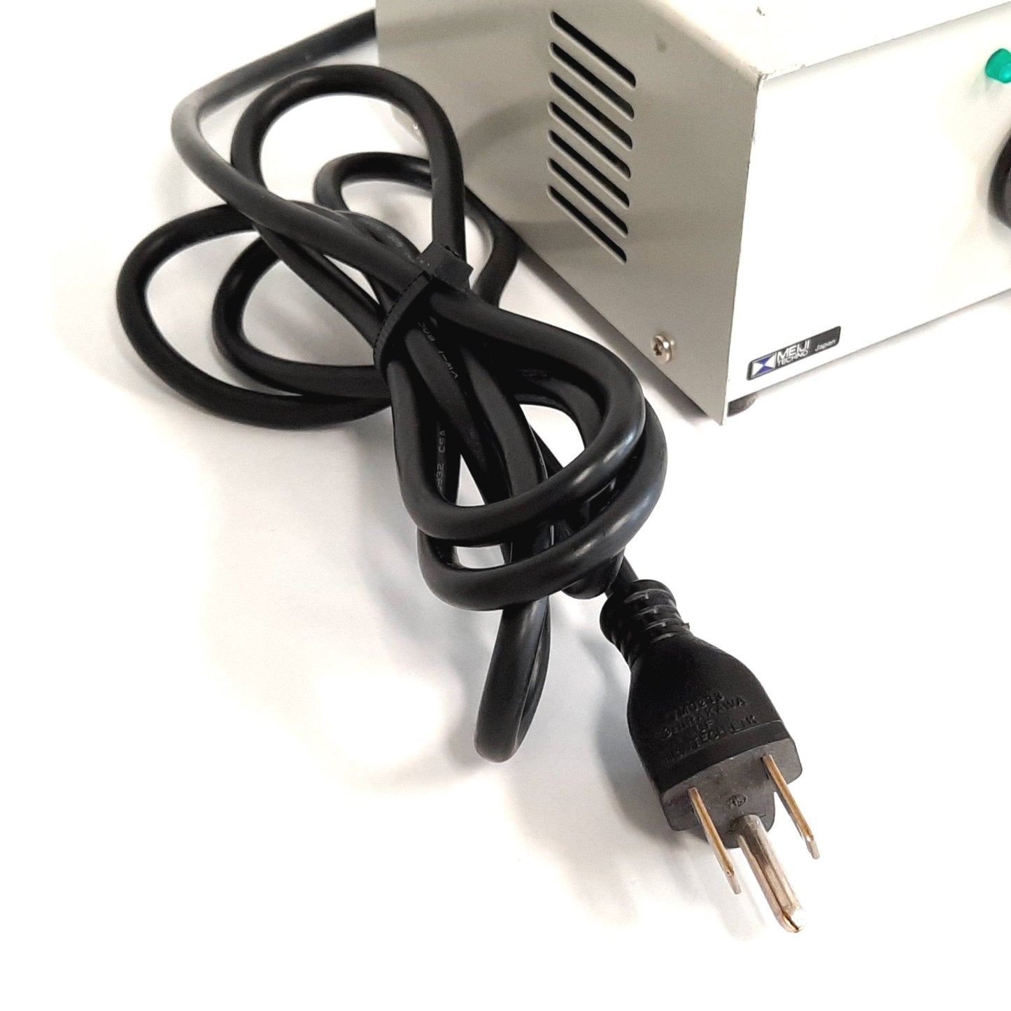 Used Meiji Techno ML8000 Metallurgical Microscope, Objective: S.Plan M20X, 120VAC