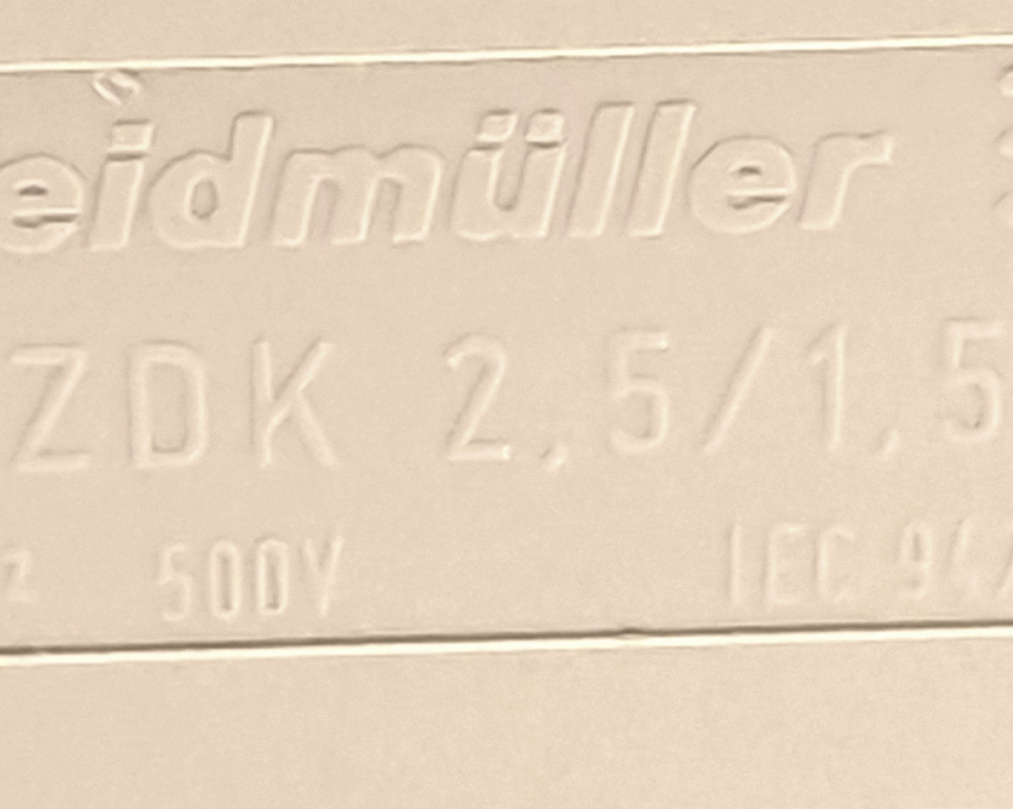 Used Lot of 60 Weidmuller ZDK 2.5/1.5, 1674300000 Terminal Blocks, 275V 18A