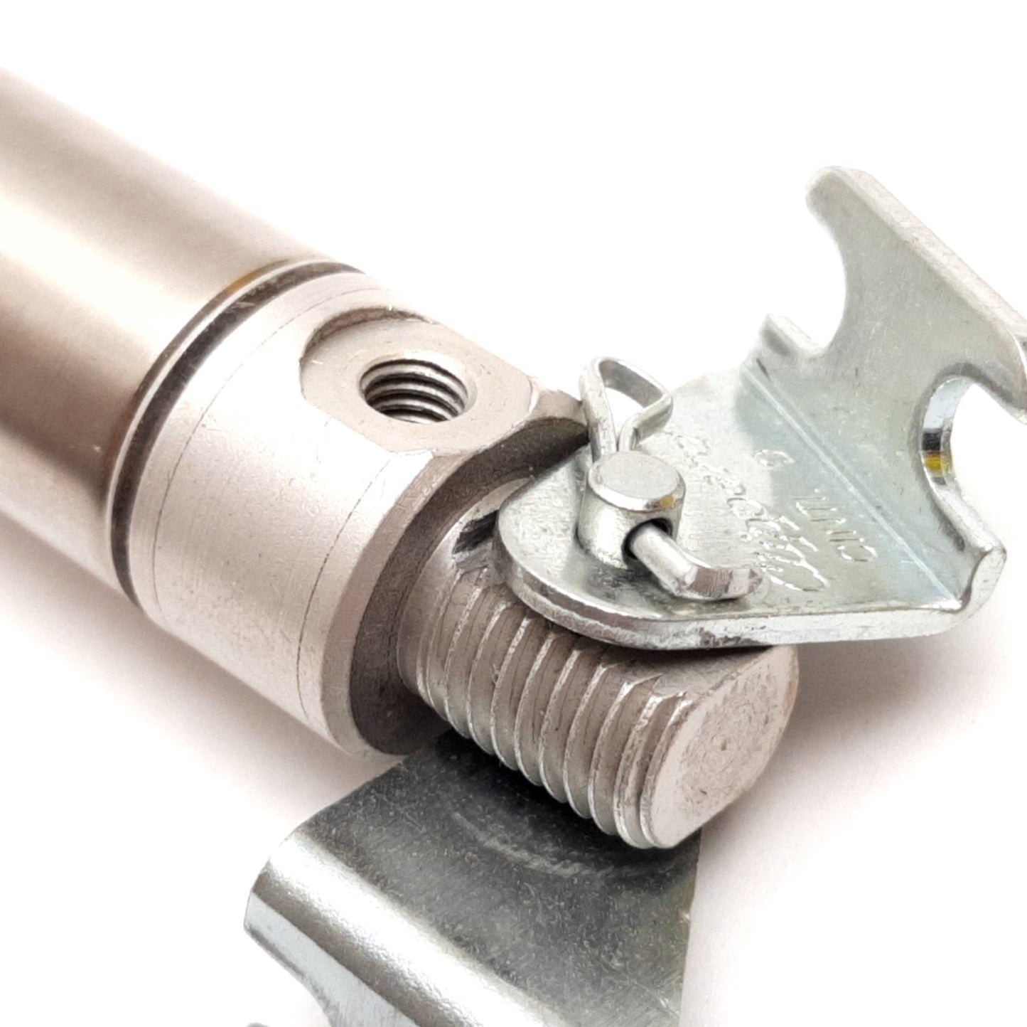 Used Clippard UDR-10-3 Pneumatic Cylinder, Bore: 5/8", Stroke: 3", Ports: 10-32