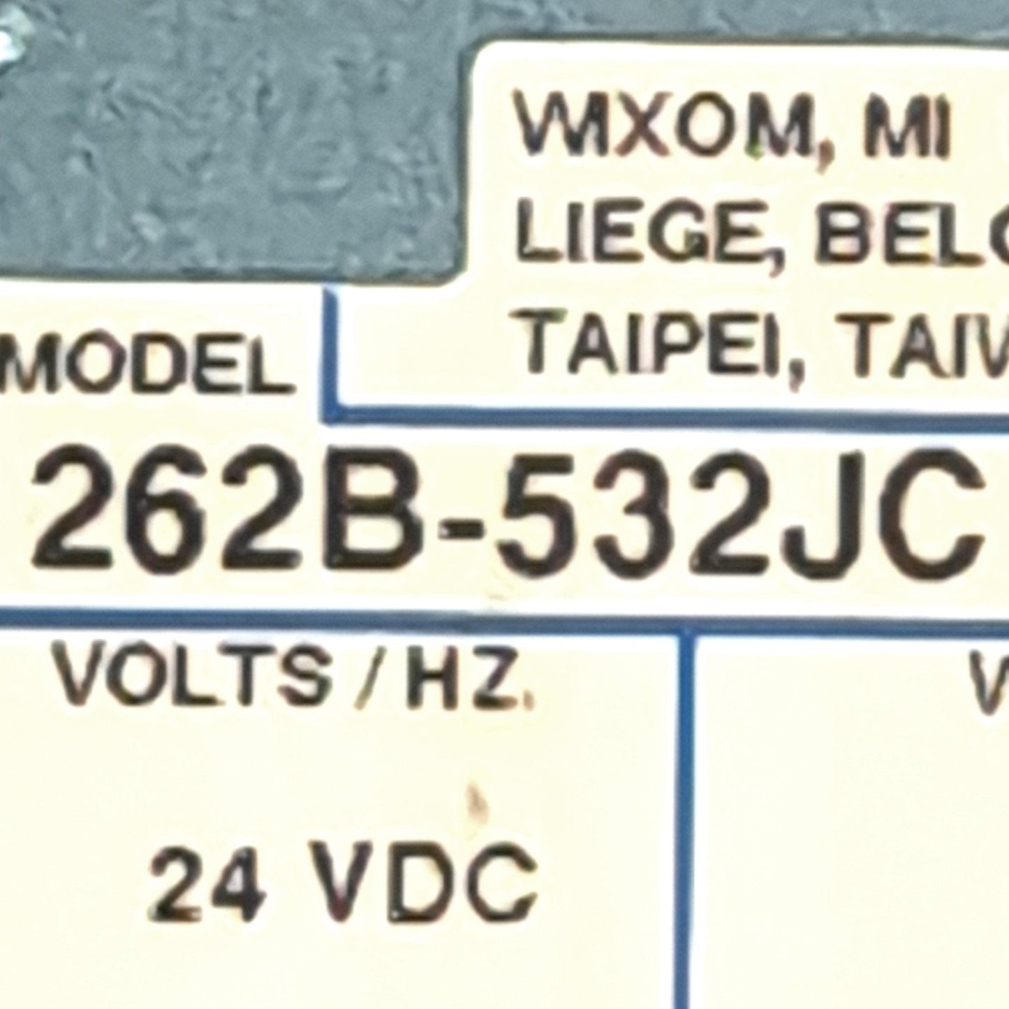 Used MAC 262B-532JC Solenoid Valve, 24VDC, 1.0W, Locking Recessed, Square Connector
