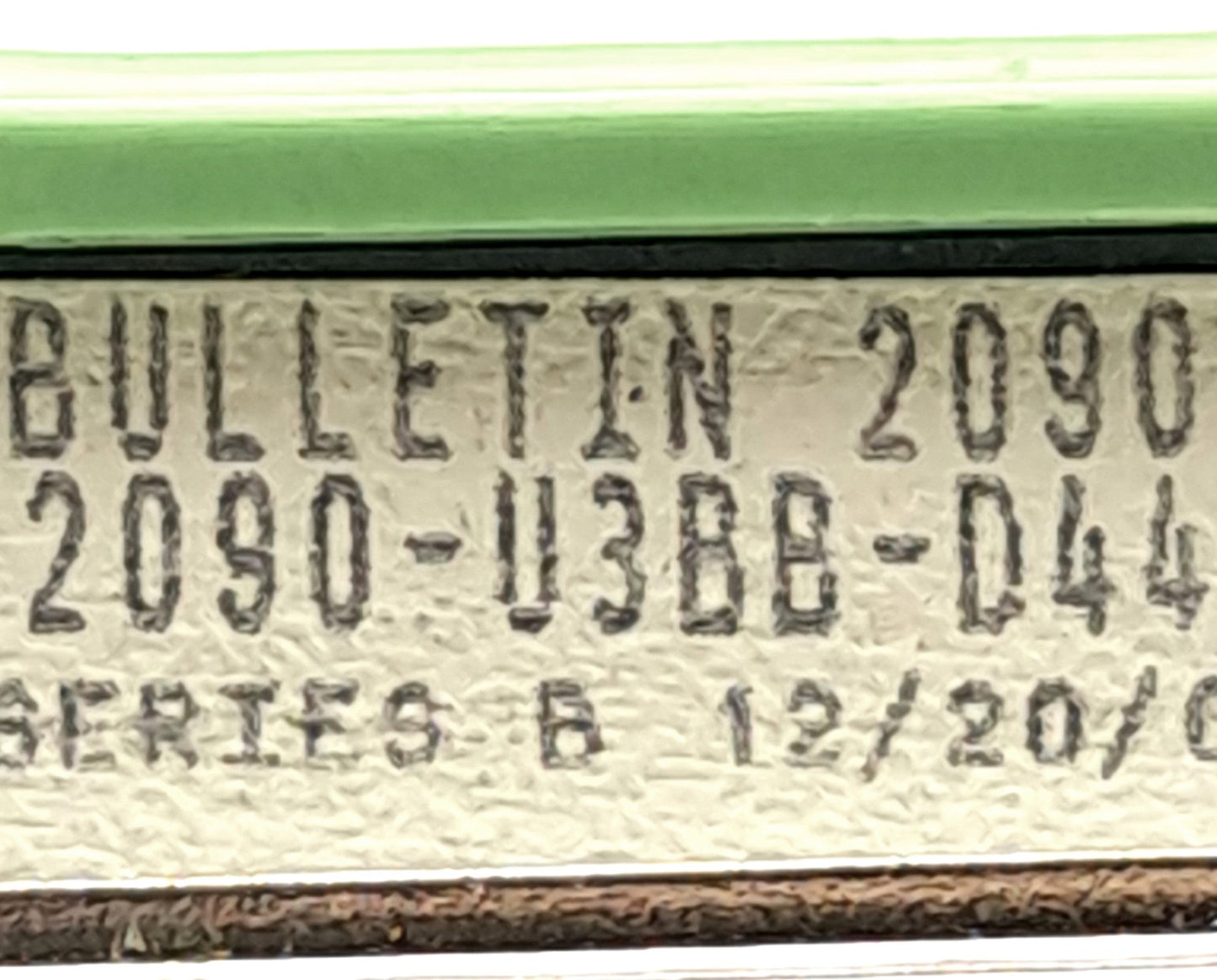 Used Allen Bradley 2090-U3BB-D44, 20-53735 Panel Mounted Breakout Board, 44-Pin D-Sub