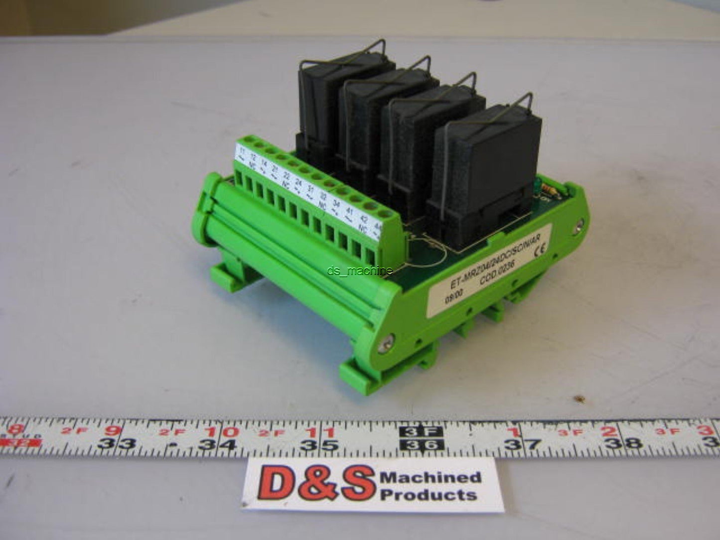 Used EuroTek ET-MRZ04/24DC/SC/N/AR 4 Relay Socket Breakout Board 24VDC Control SPDT