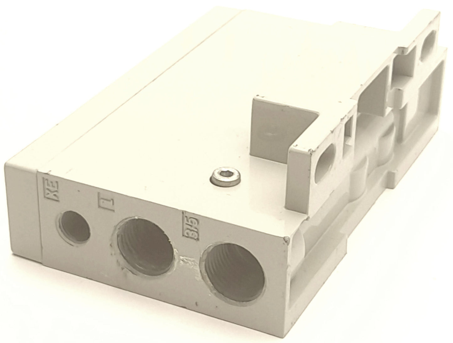 Used Numatics 354BB63BN000 Solenoid Valve, 3-Position, 4-Way, Side & Bottom Mounting