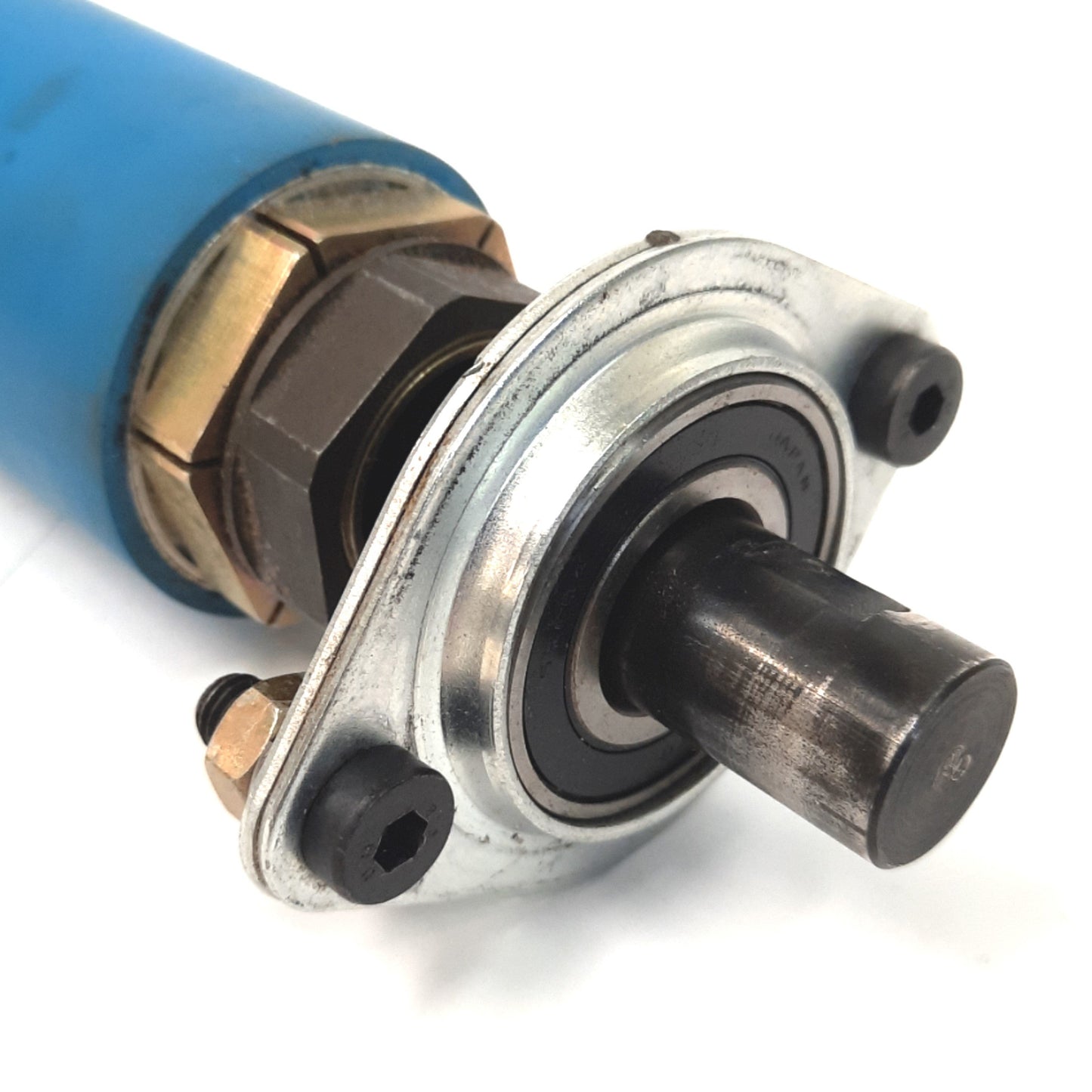 Used AZCO FG-630 Sur-Size Cut To Length Assembly Drive Roller 2.21" x 25-1/4"