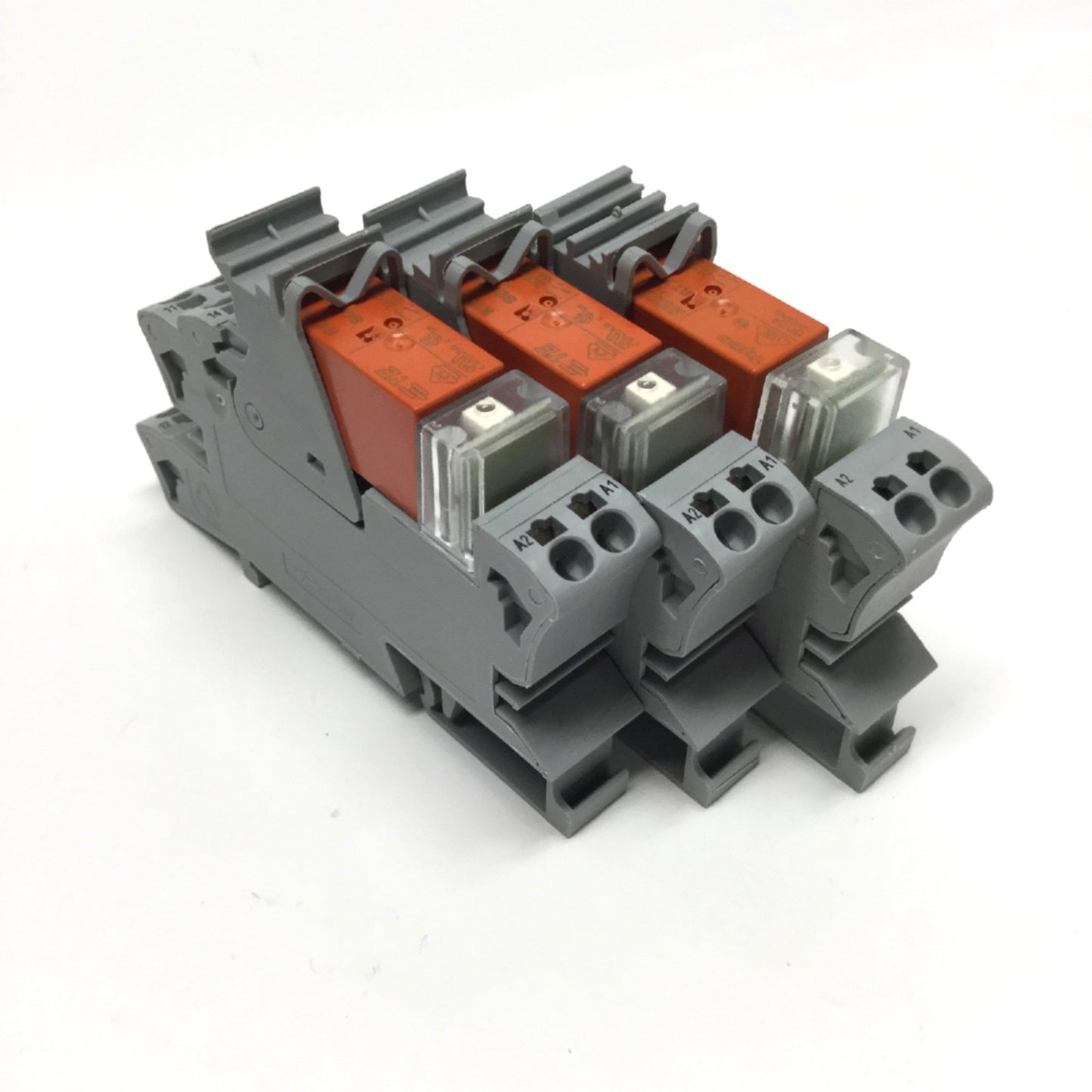 Used Lot of 3 Wago 788-304 Power Relay Module, 24VDC In, SPDT 16A 250VAC Out