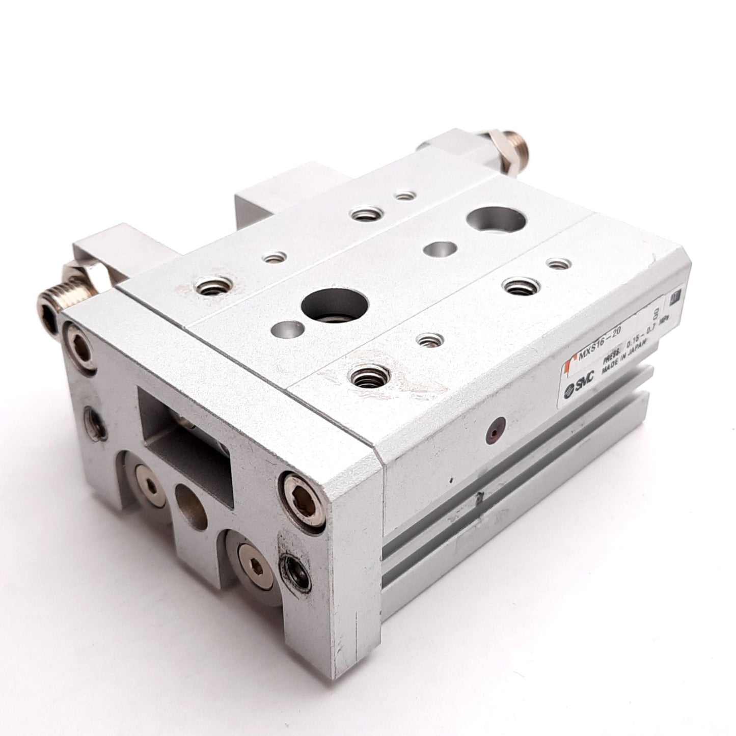 Used SMC MXS16-20 Pneumatic Slide Table, Bore: 16mm, Stroke: 20mm, 0.15-0.7MPa