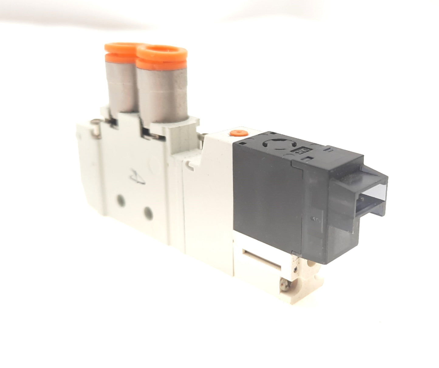 Used Lot of 2 SMC VQZ1120H-5L-N7 Pneumatic Solenoid Valve 24VDC 14-116PSI