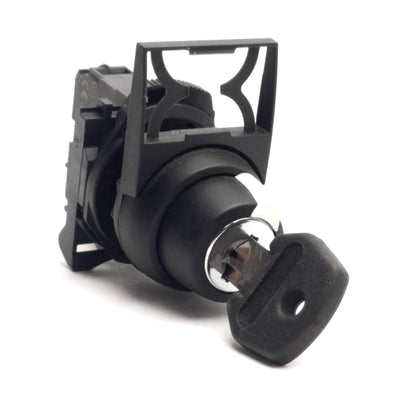 Used Allen Bradley 800FP-KM21 22mm Keyed Selector Switch, 2-Position 1NO, 10A w/Key